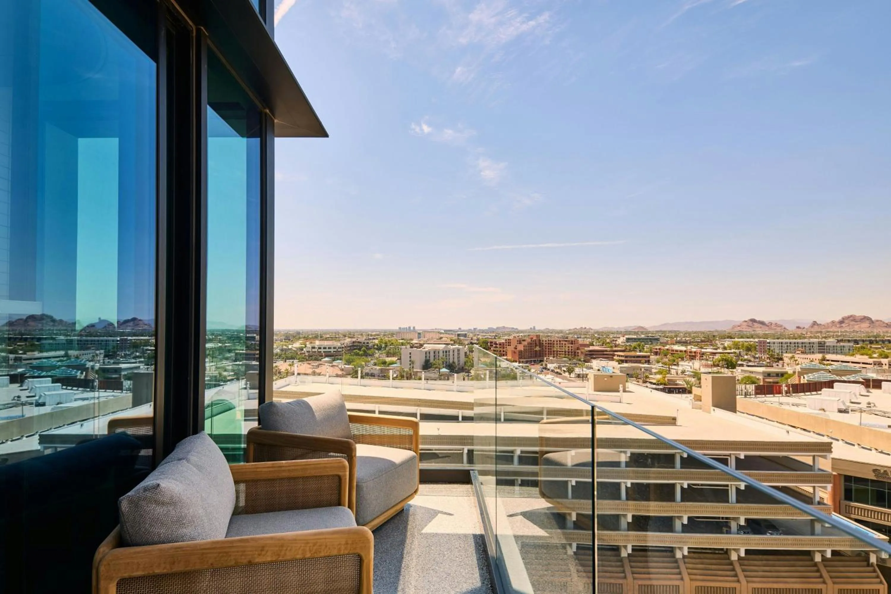 Photo of the whole room in The REMI, Scottsdale, Autograph Collection