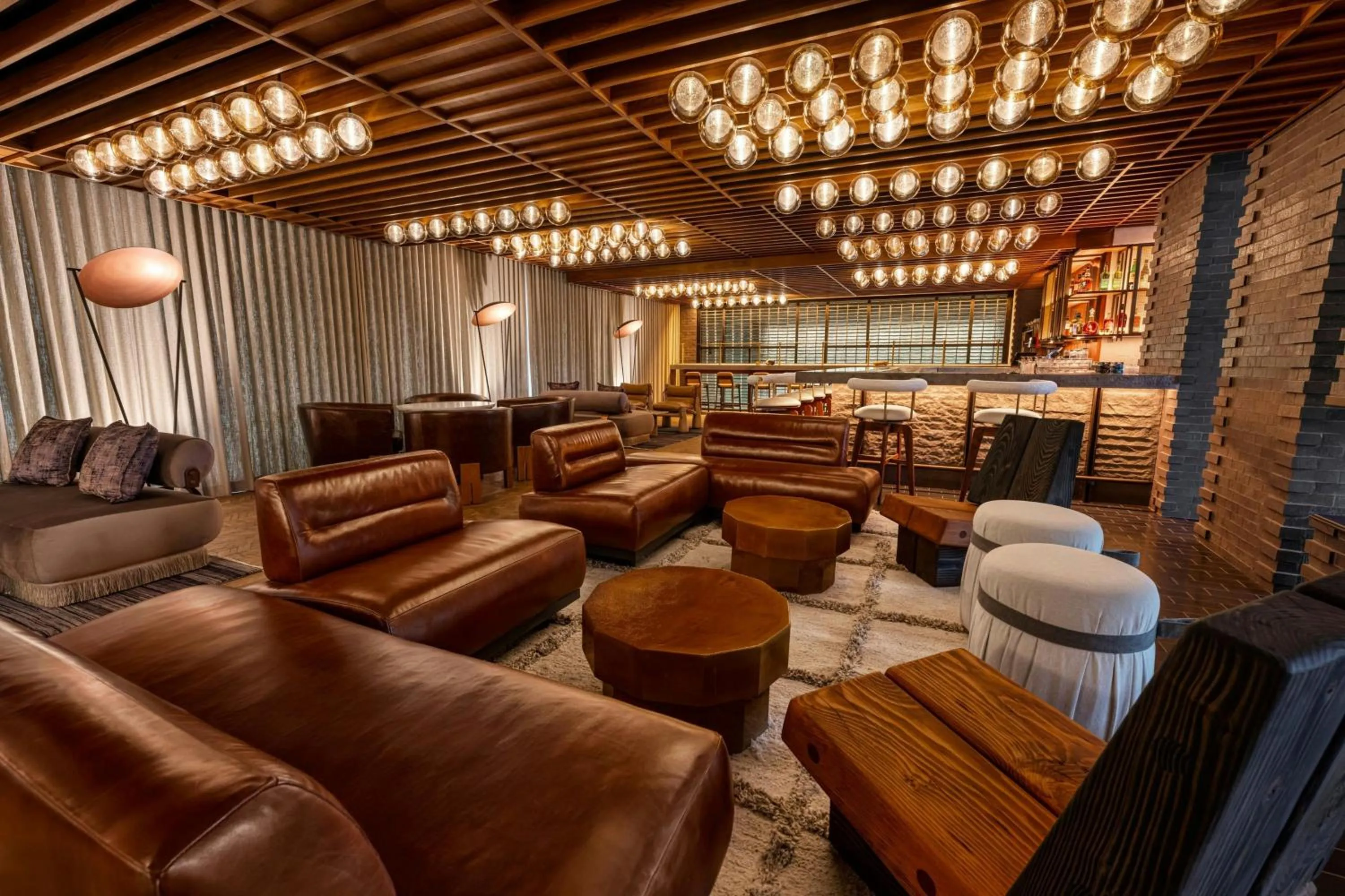 Lounge or bar in The REMI, Scottsdale, Autograph Collection