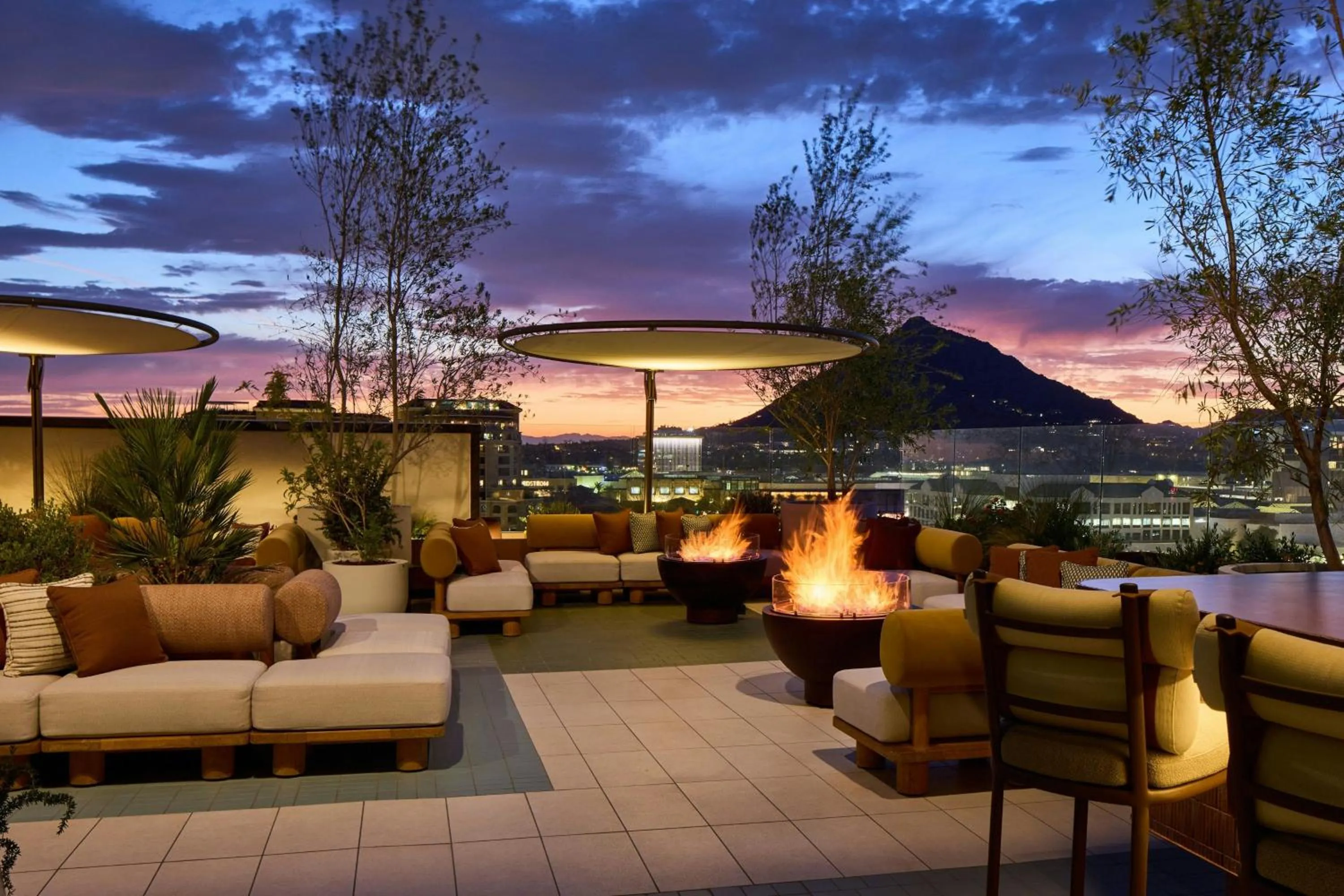 Swimming pool in The REMI, Scottsdale, Autograph Collection