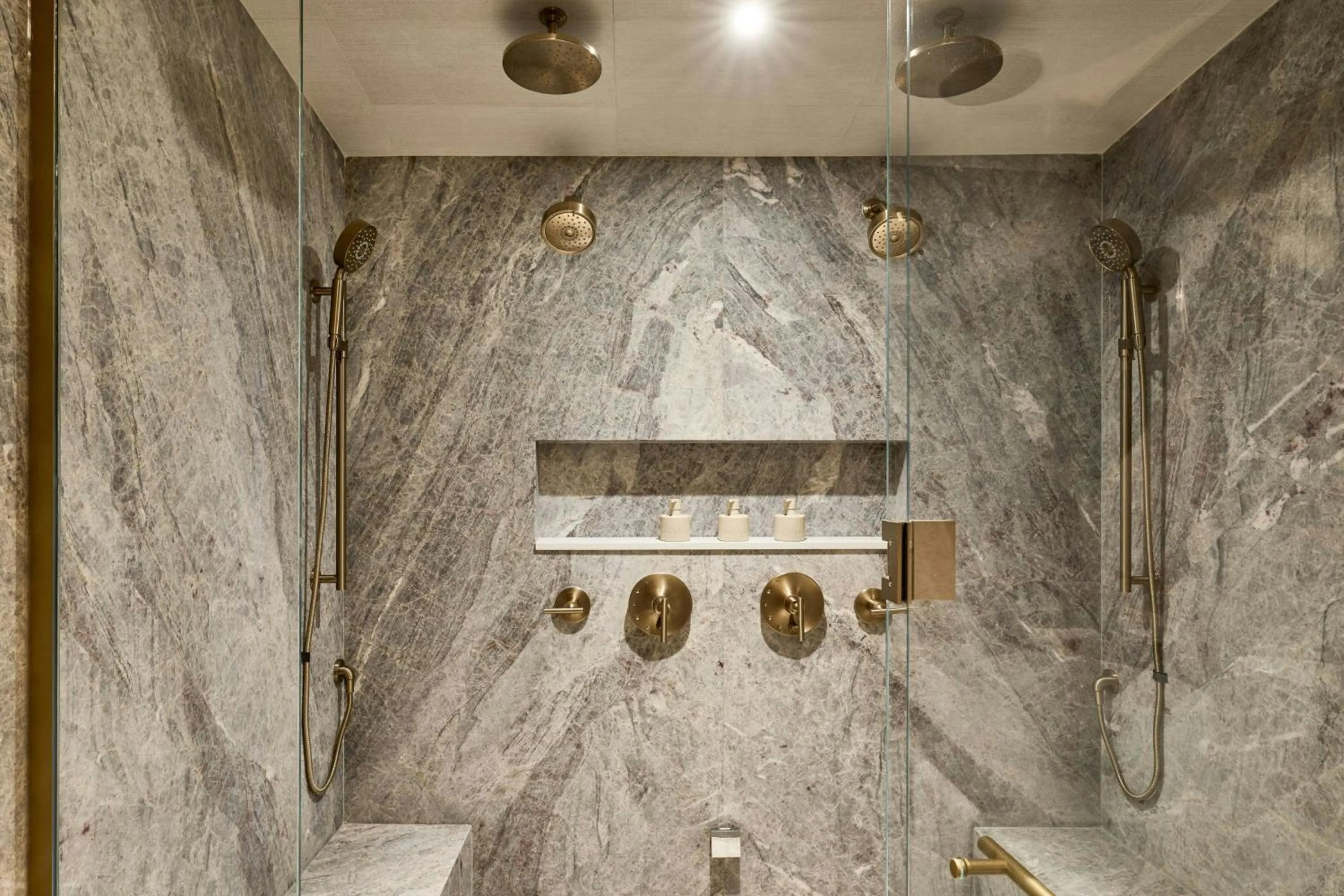 Photo of the whole room in The REMI, Scottsdale, Autograph Collection