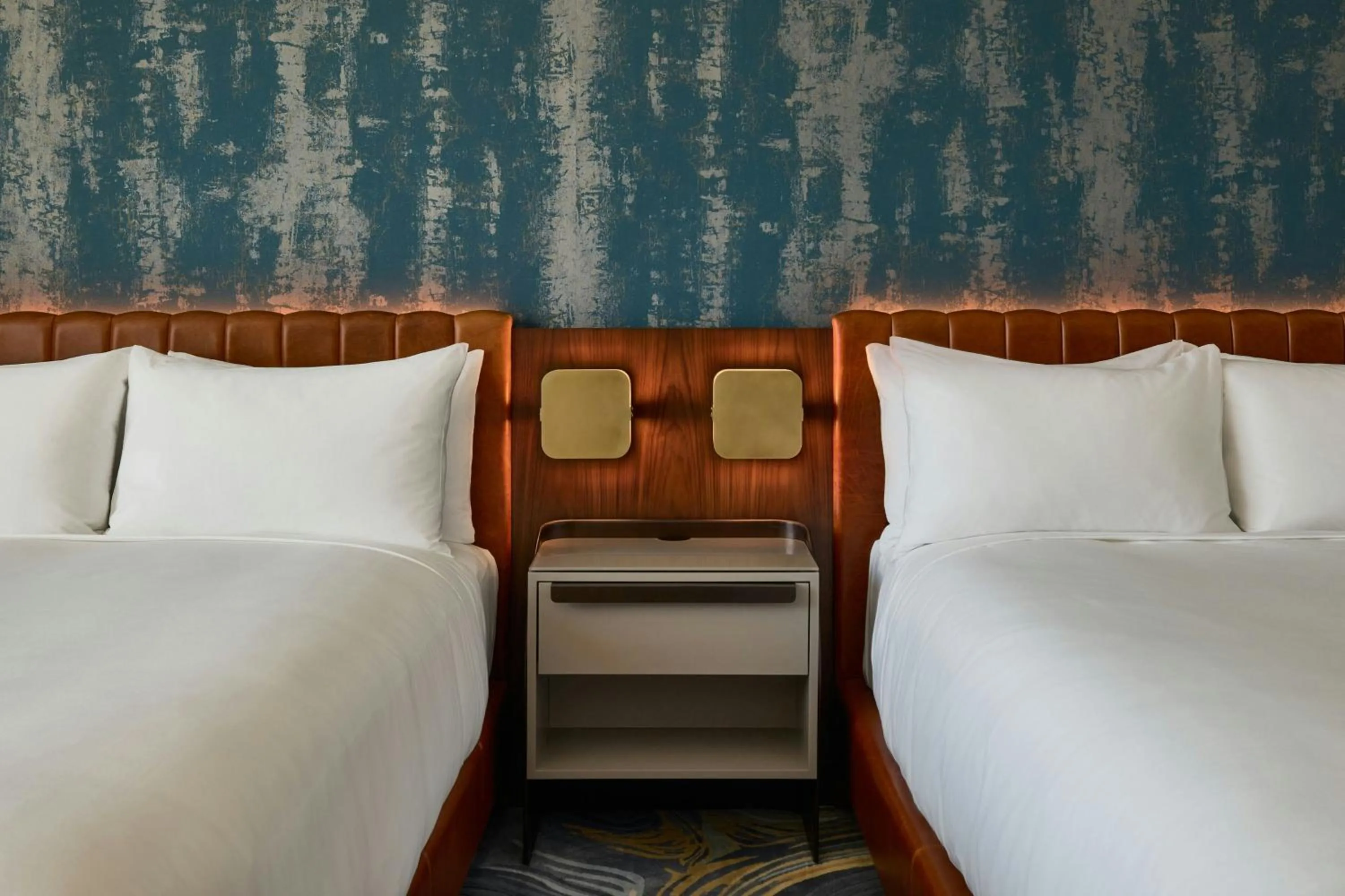 Photo of the whole room, Bed in The REMI, Scottsdale, Autograph Collection