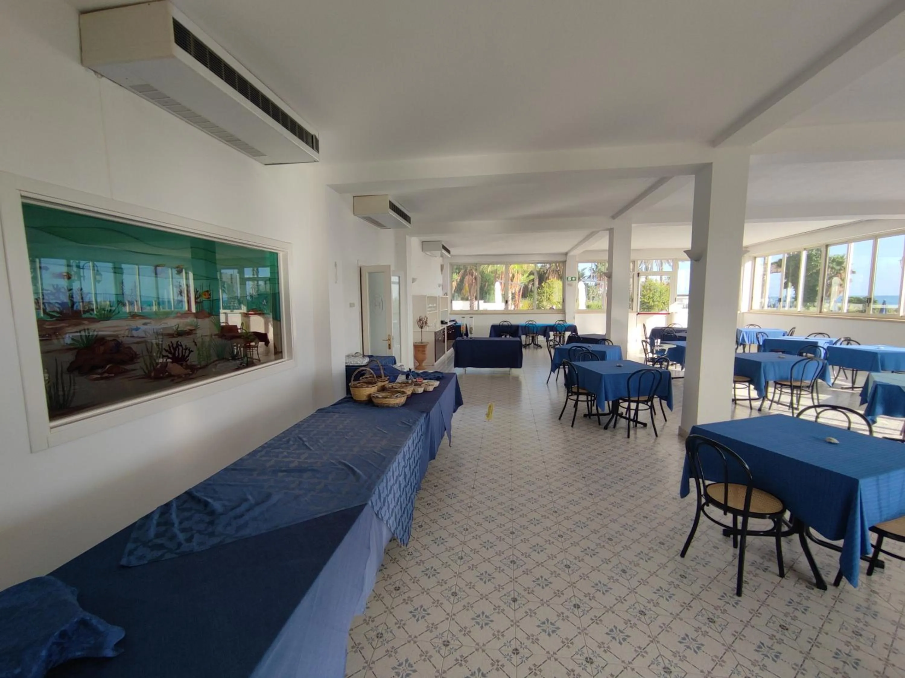 Restaurant/places to eat in Picchio Hotel Pescoluse