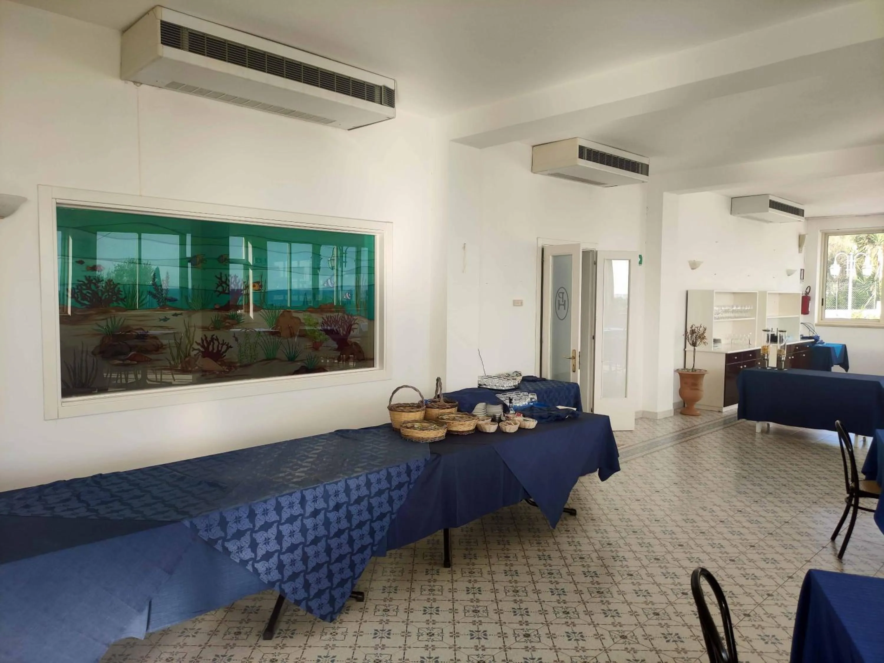 Restaurant/places to eat in Picchio Hotel Pescoluse