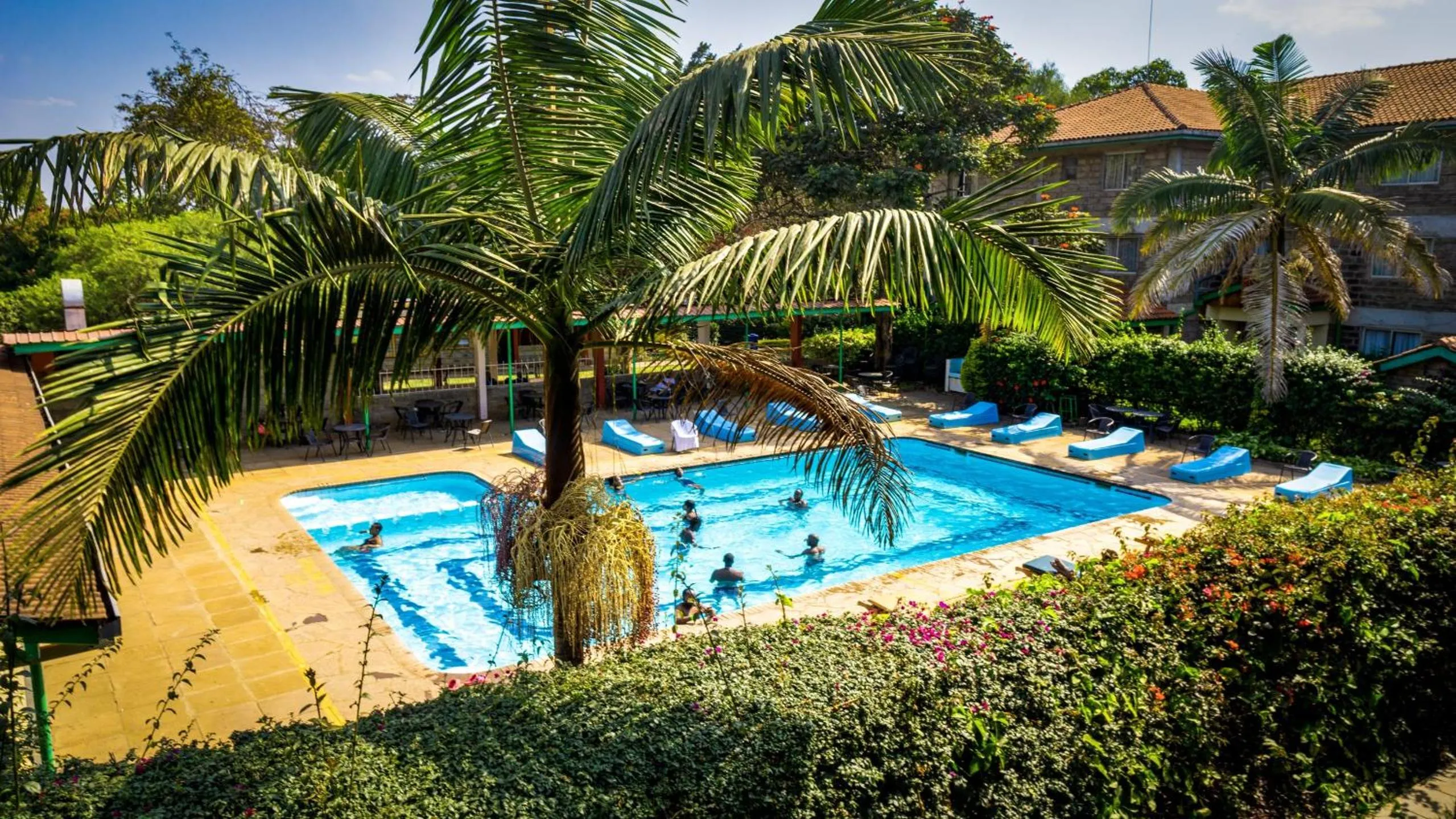 Swimming pool in Sportsview Hotel Kasarani