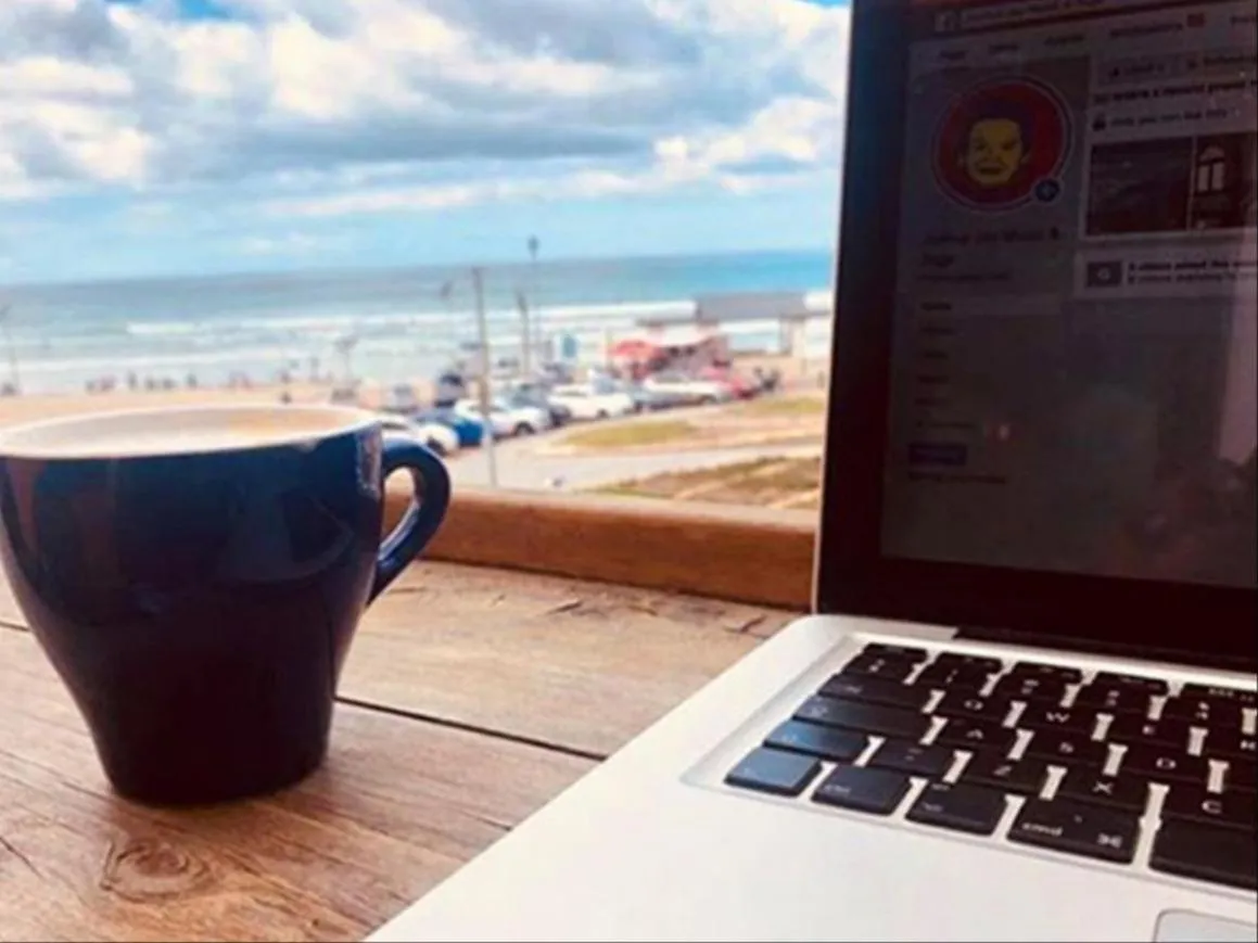 Sea view in African Soul Surfer