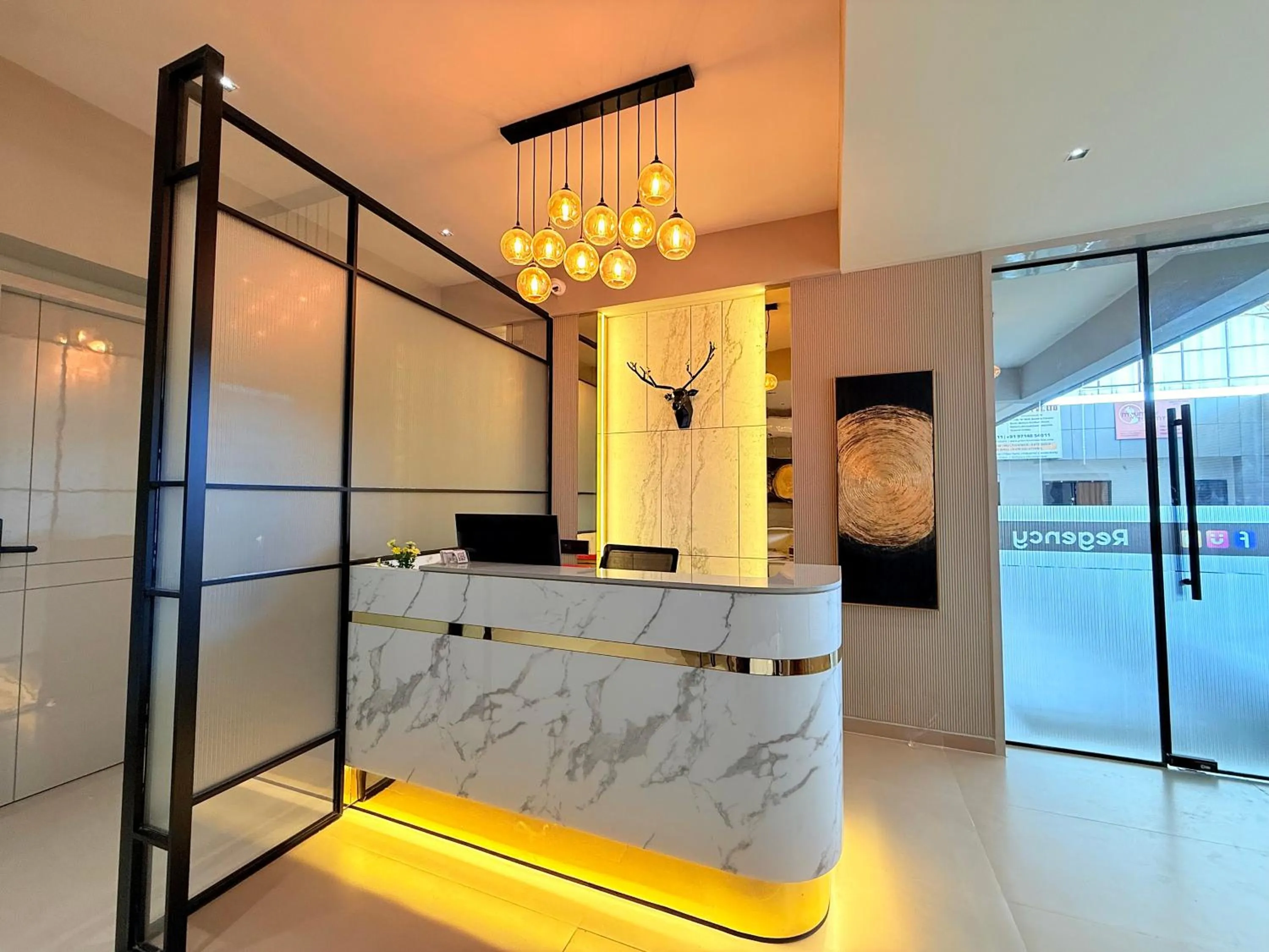 Lobby or reception in Hotel Fun Regency Motera Ahmadabad