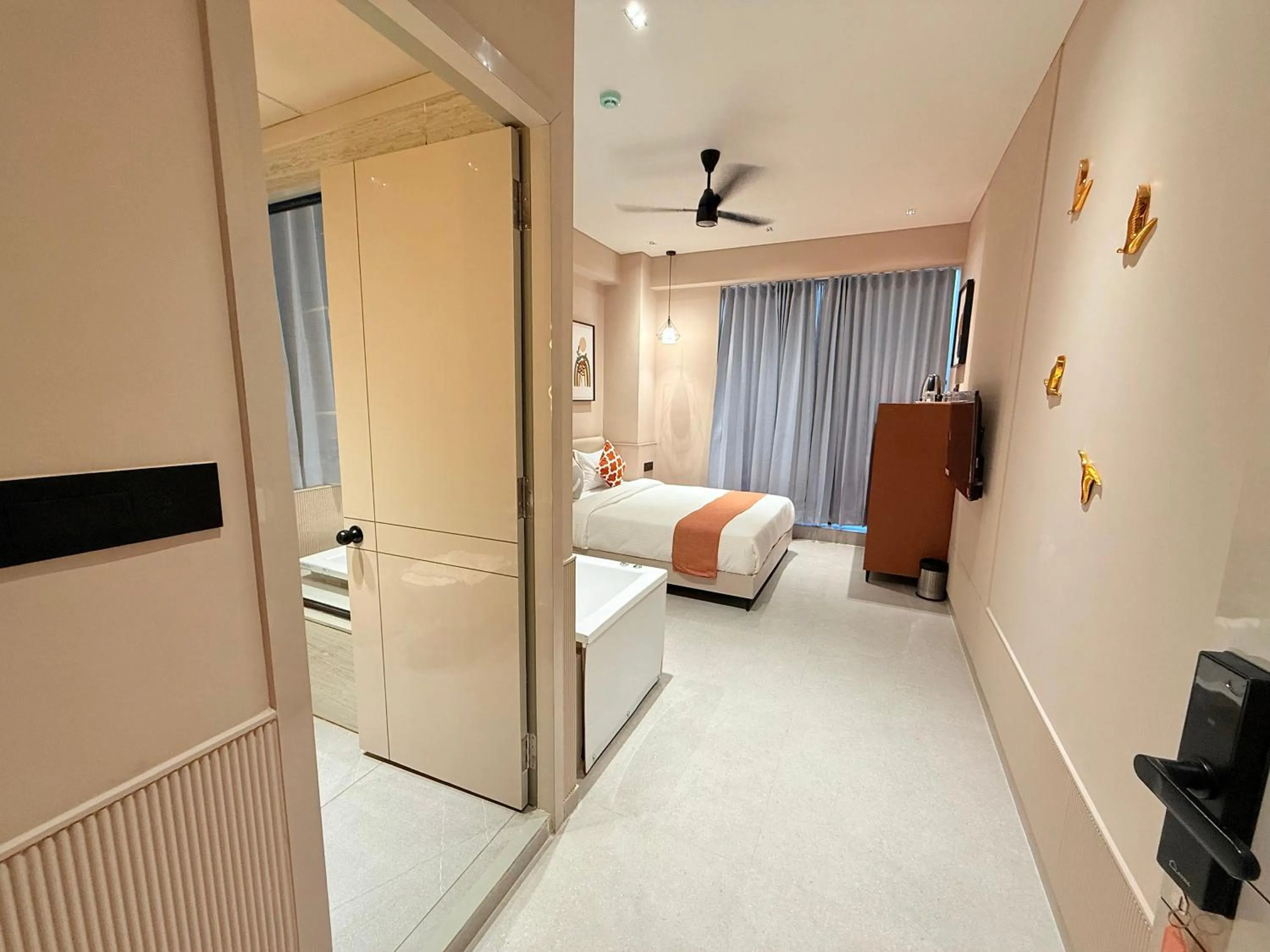 Bed in Hotel Fun Regency Motera Ahmadabad