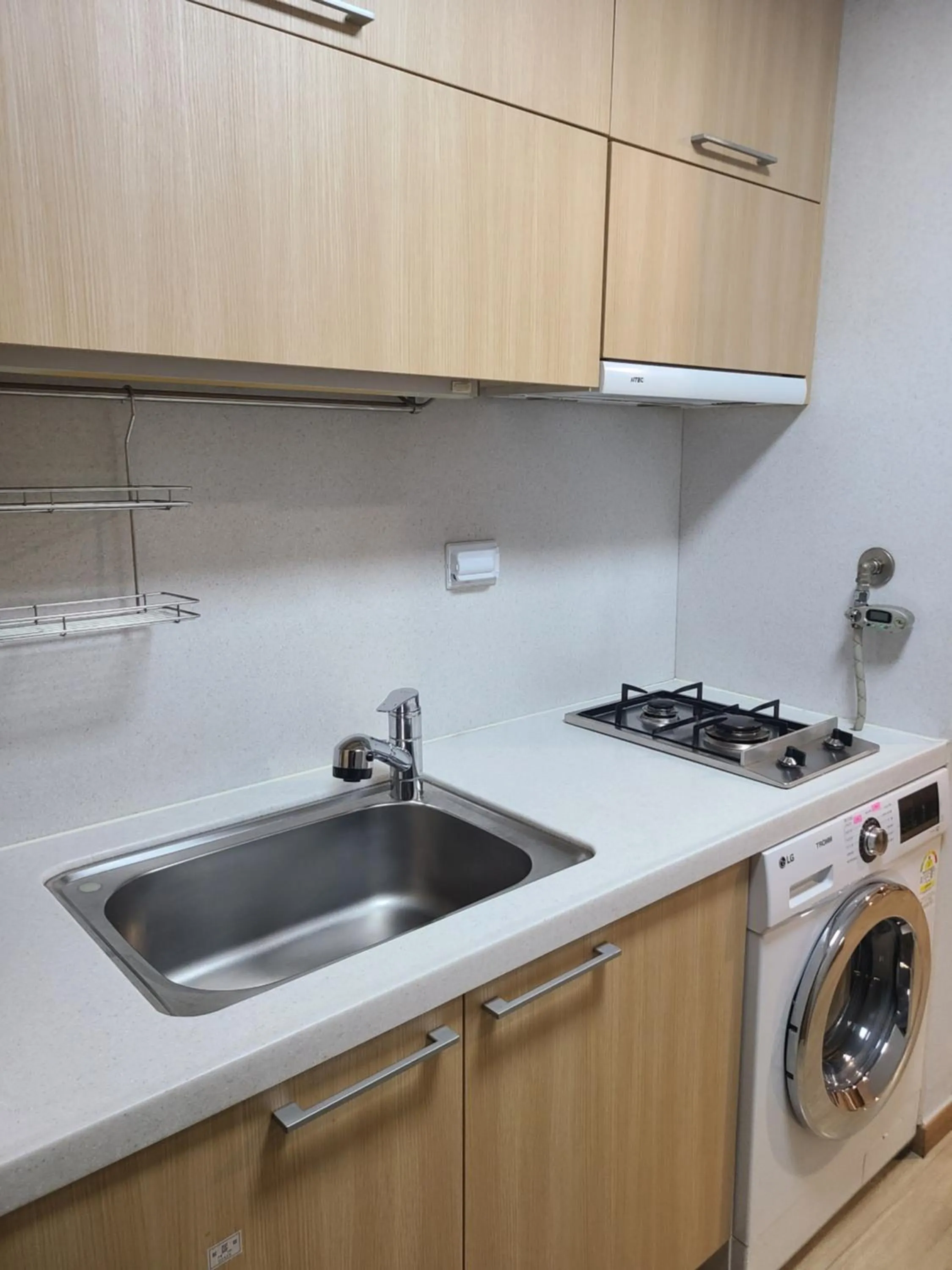 Kitchen or kitchenette in Hotel Modak Namdaemun