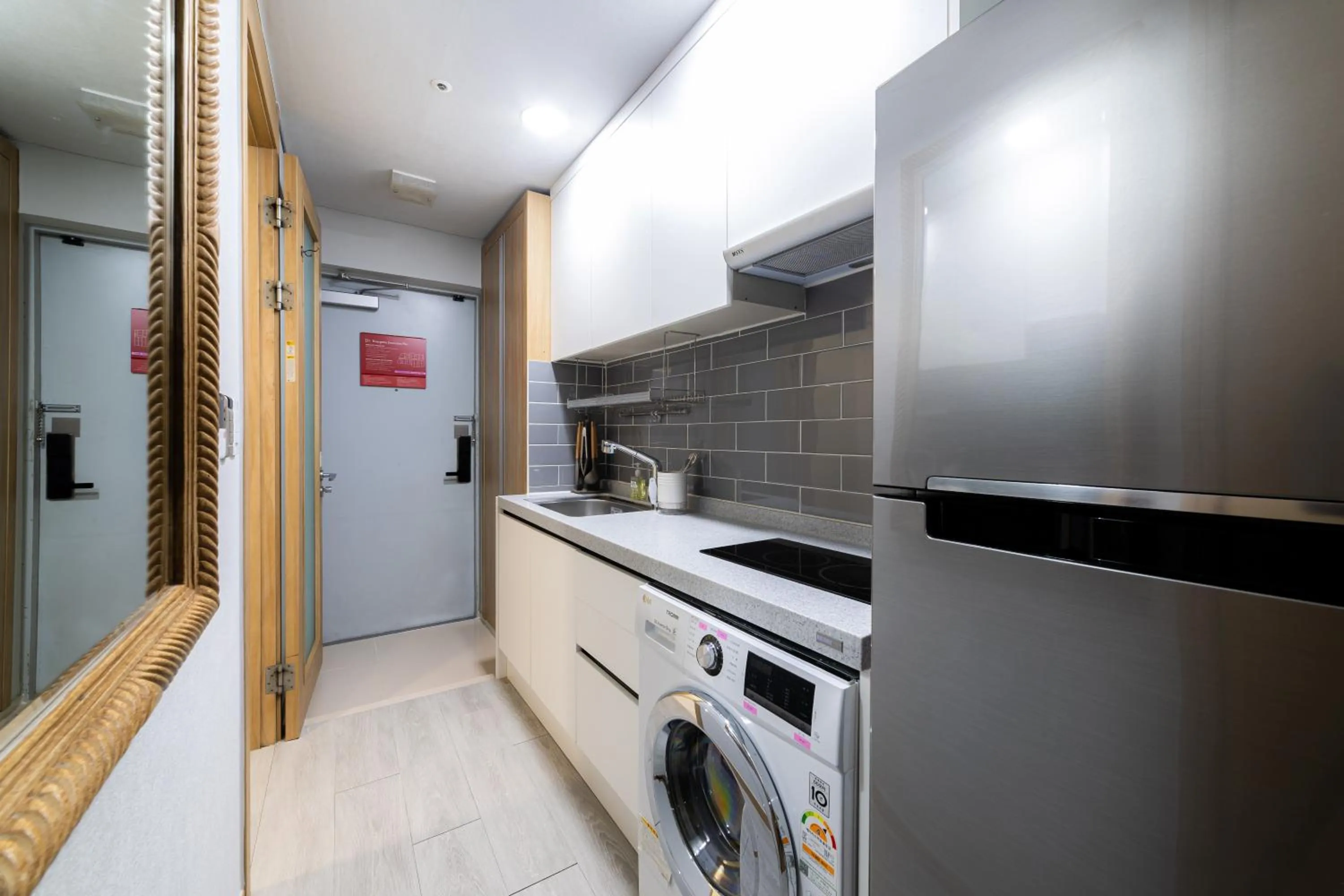 washing machine in Hotel Modak Namdaemun