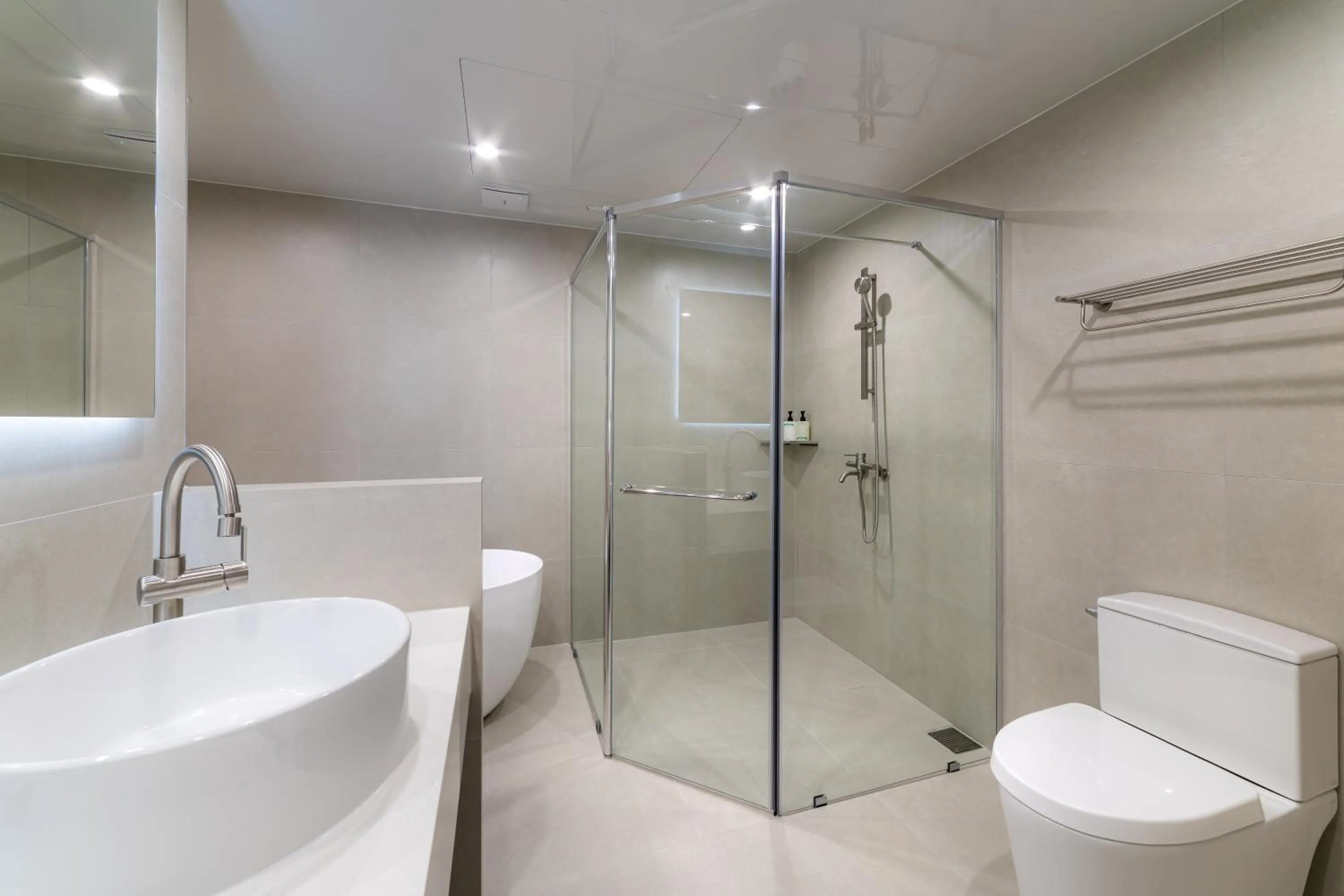 Shower in Hotel Modak Namdaemun