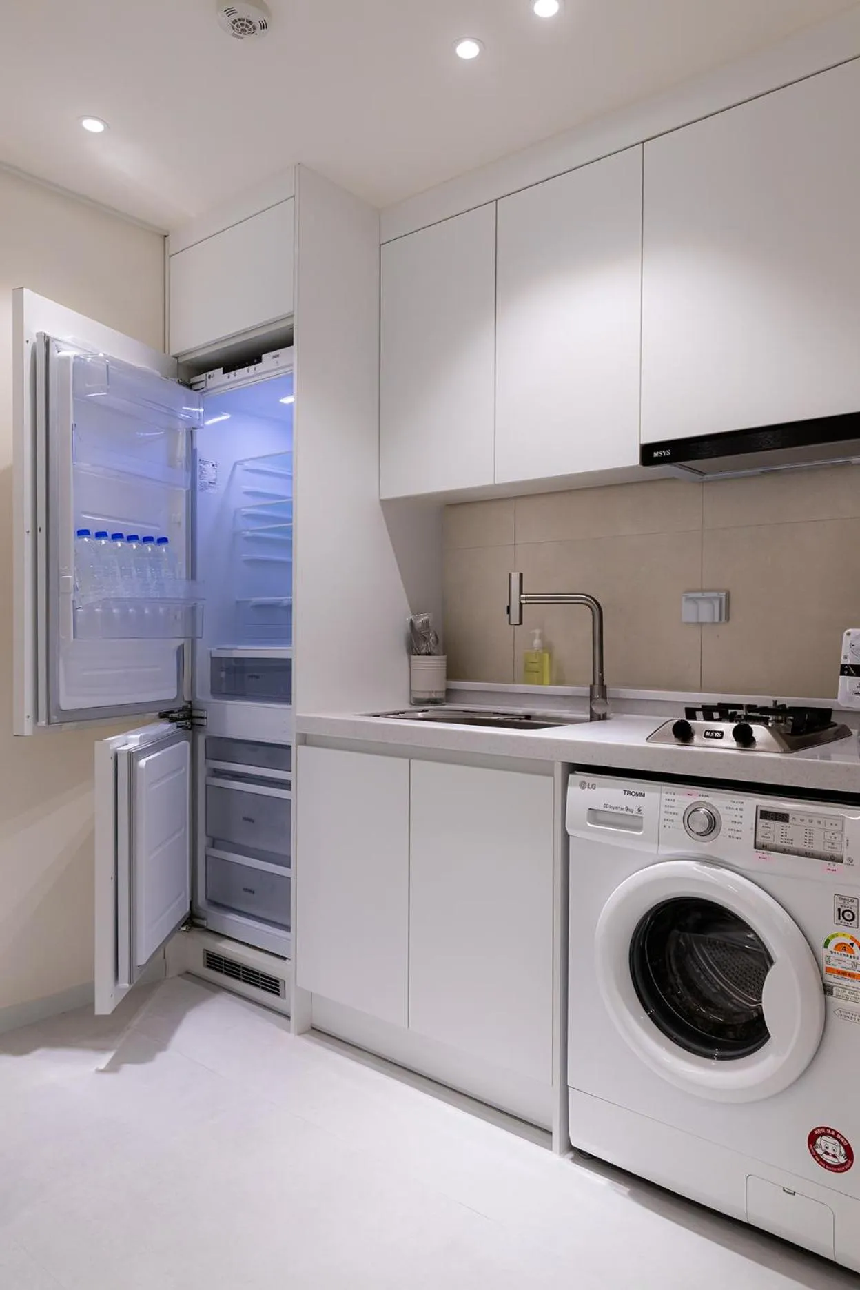 Kitchen or kitchenette in Hotel Modak Namdaemun