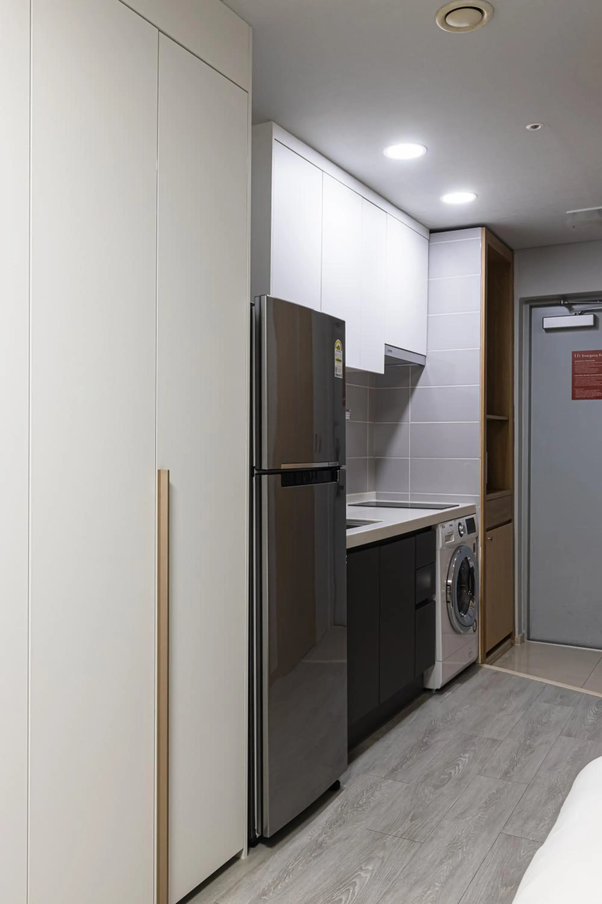 Kitchen or kitchenette in Hotel Modak Namdaemun