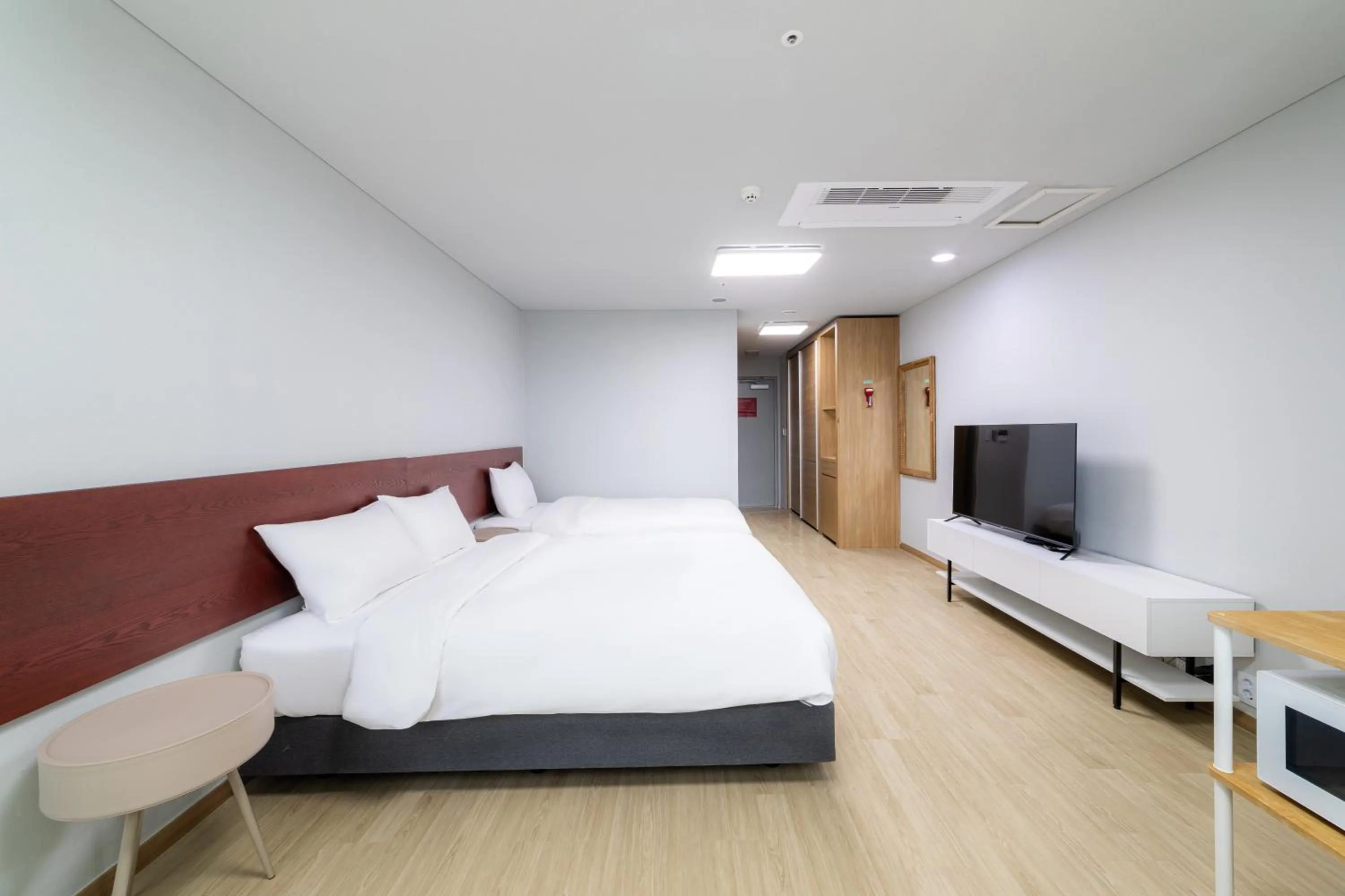 Bedroom, Bed in Hotel Modak Namdaemun