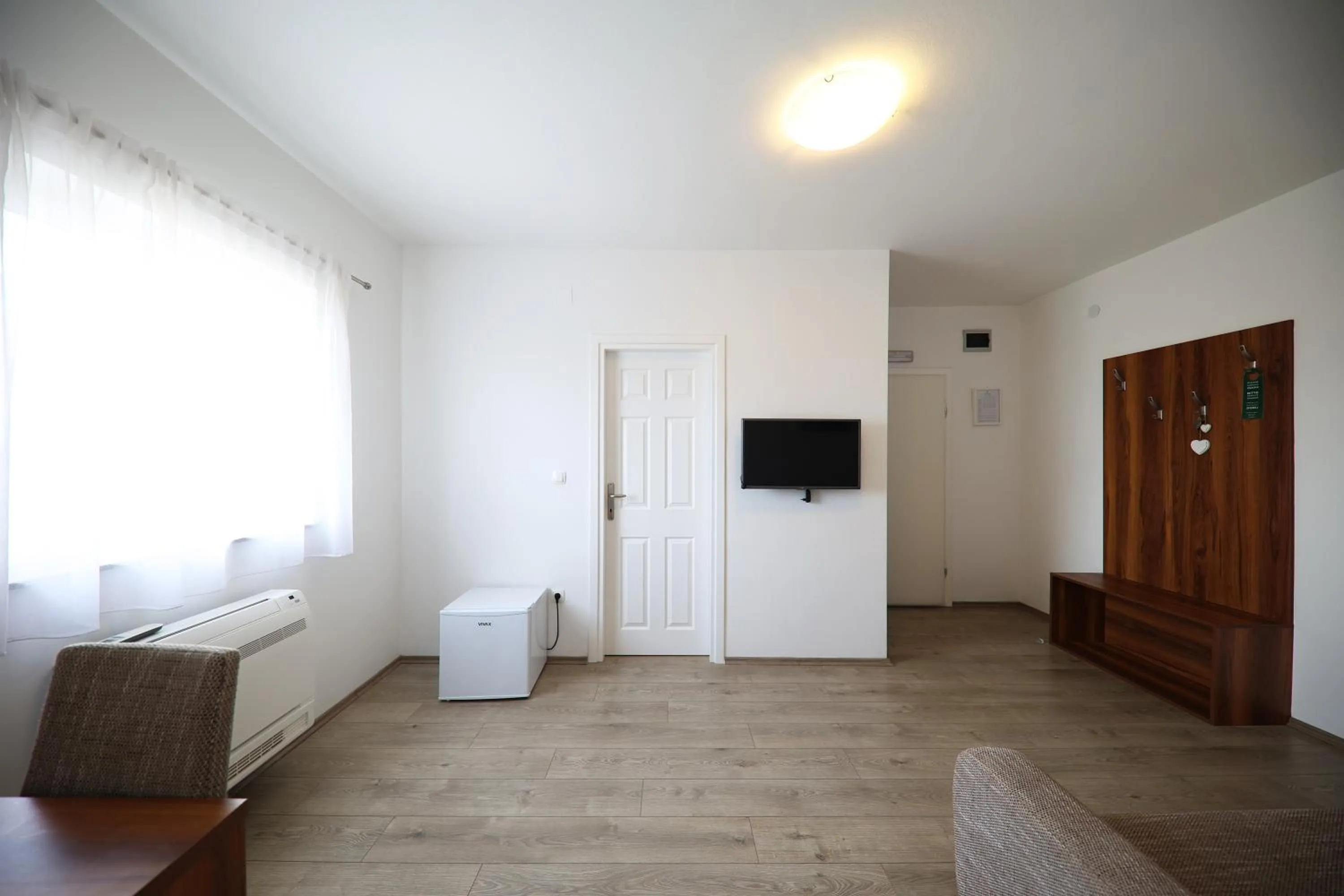 TV and multimedia in Hotel Murter