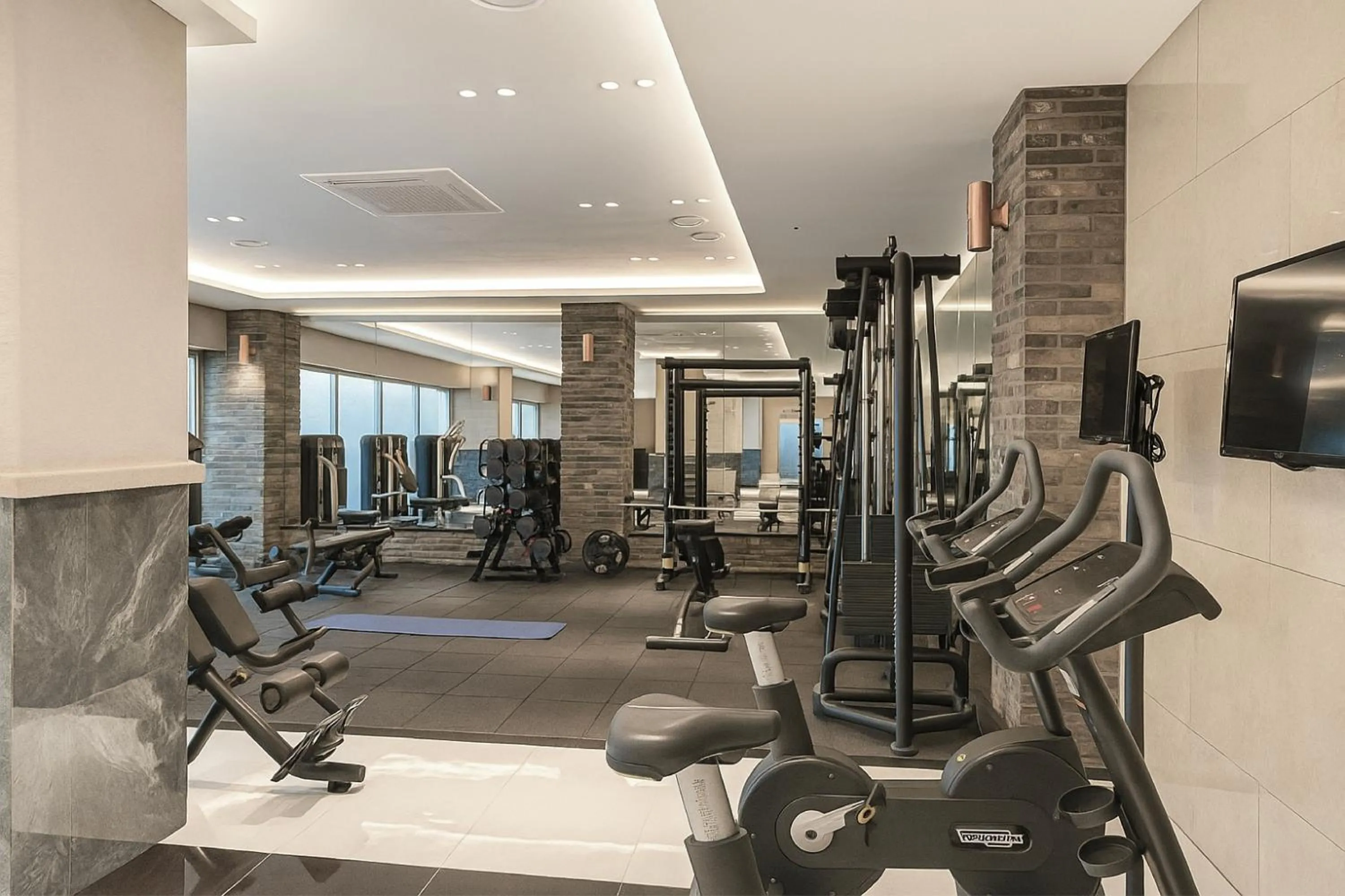 Fitness centre/facilities in Zizel Suite Room Seocho