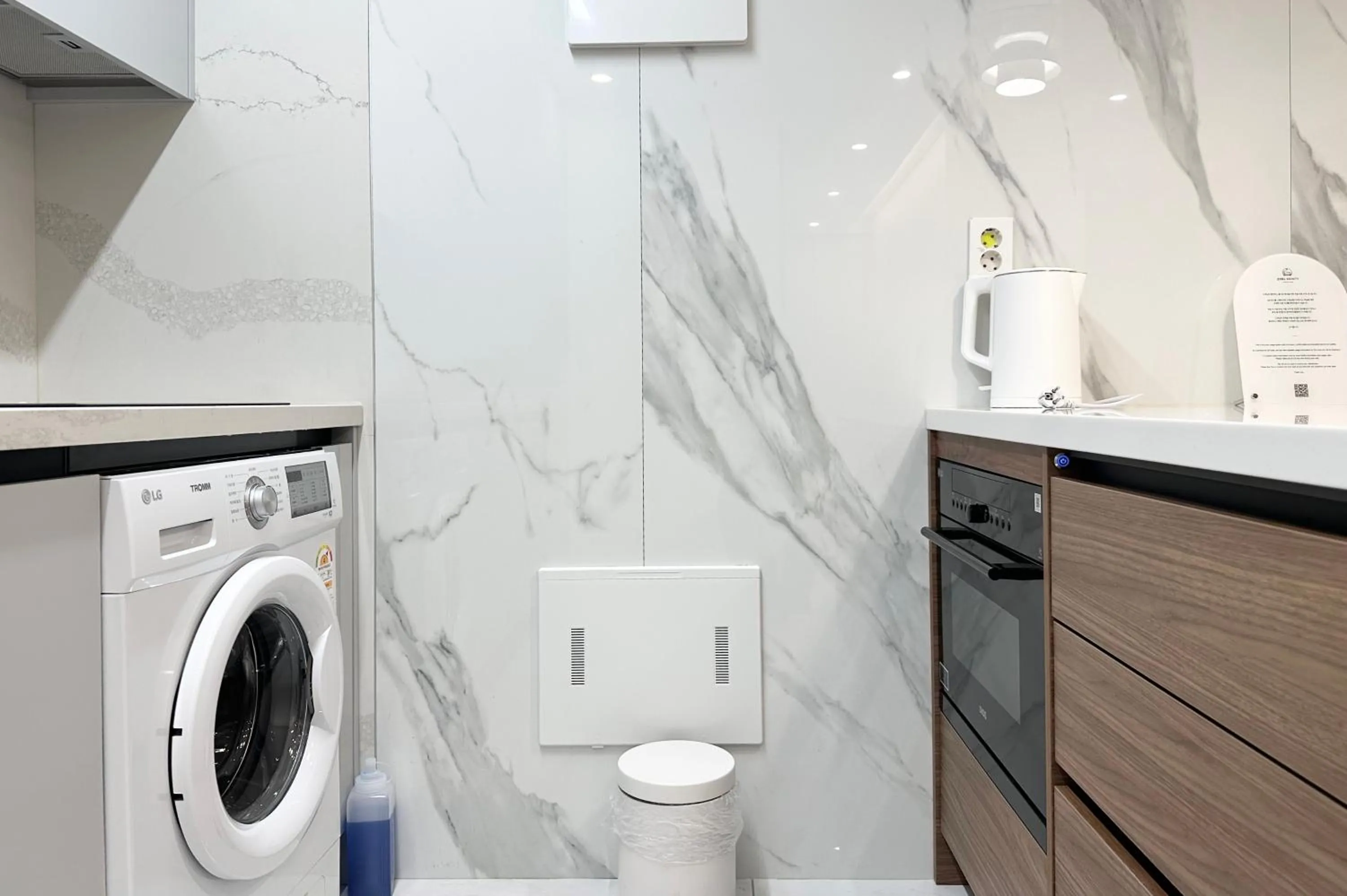 Kitchen or kitchenette in Zizel Suite Room Seocho