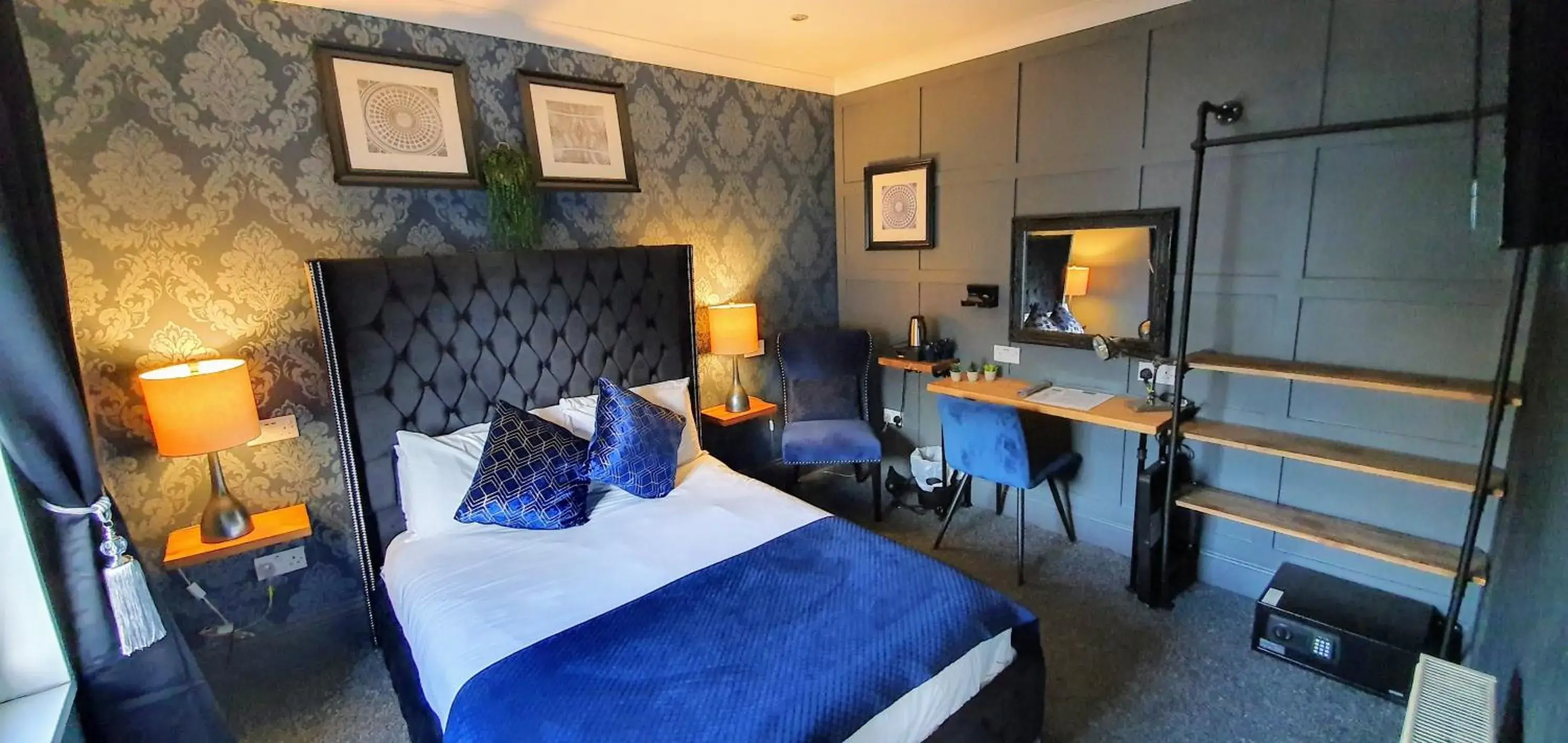 Bedroom, Bed in The Clifton Bedroom, Bed in The Clifton