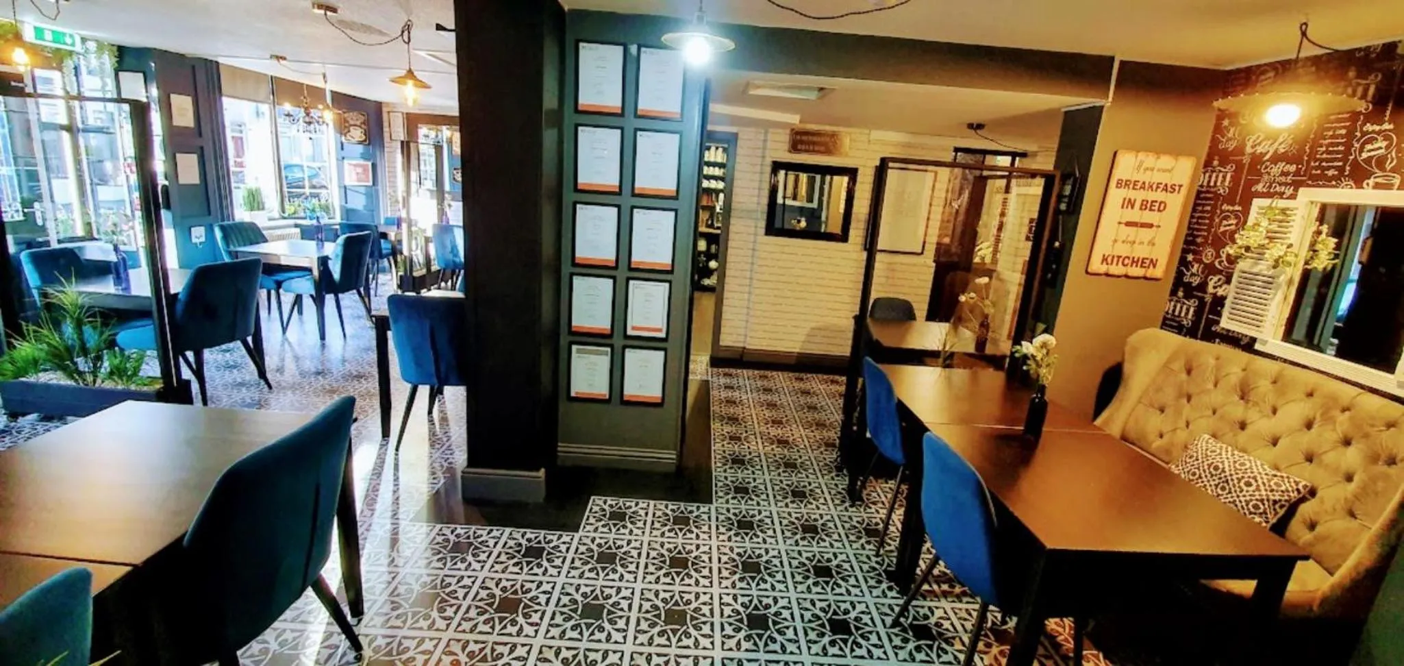 Dining area in The Clifton