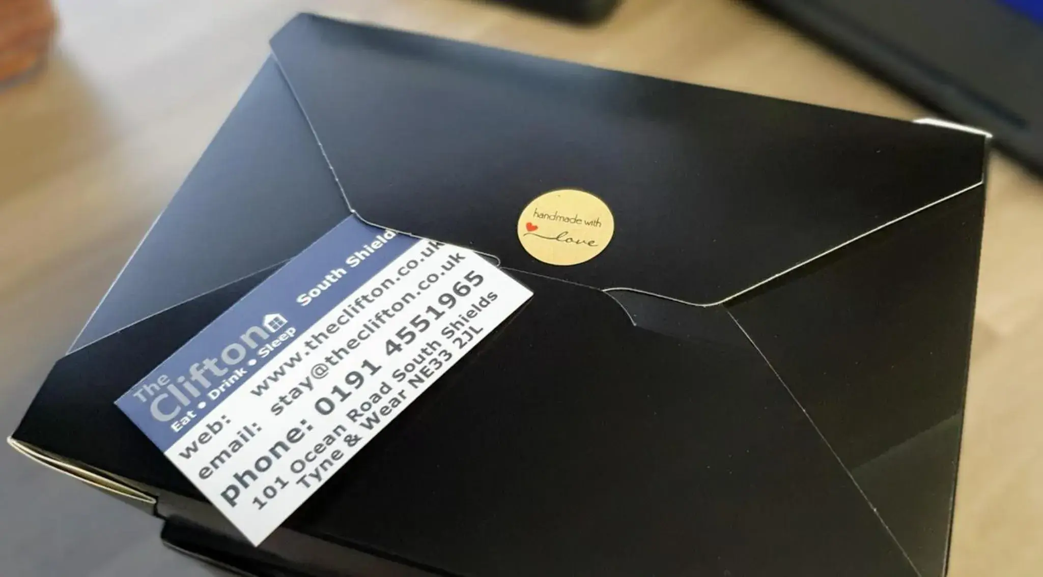 Food and drinks in The Clifton Food and drinks in The Clifton