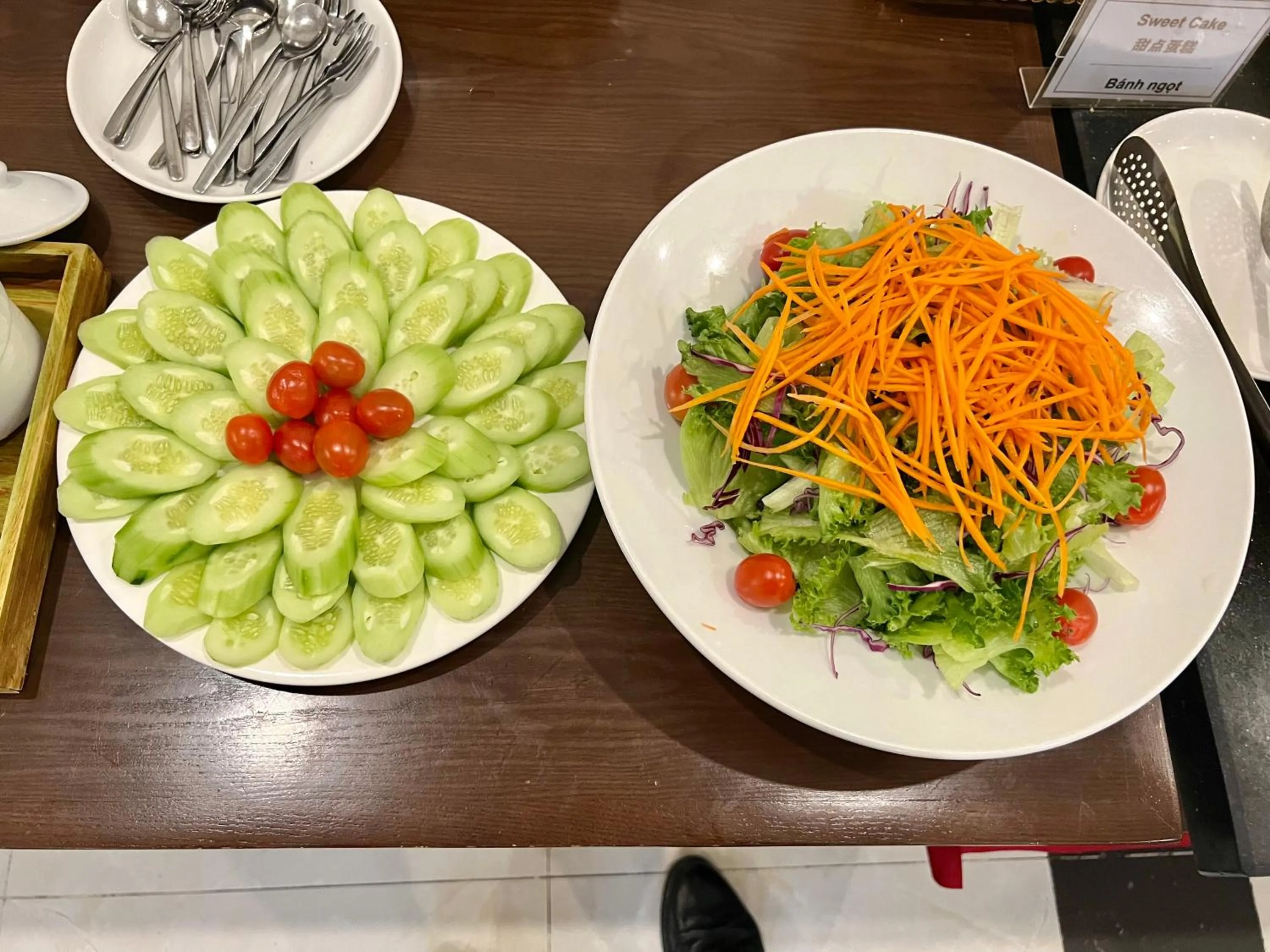 Paragon Noi Bai Pool And Best View Airport Hotel