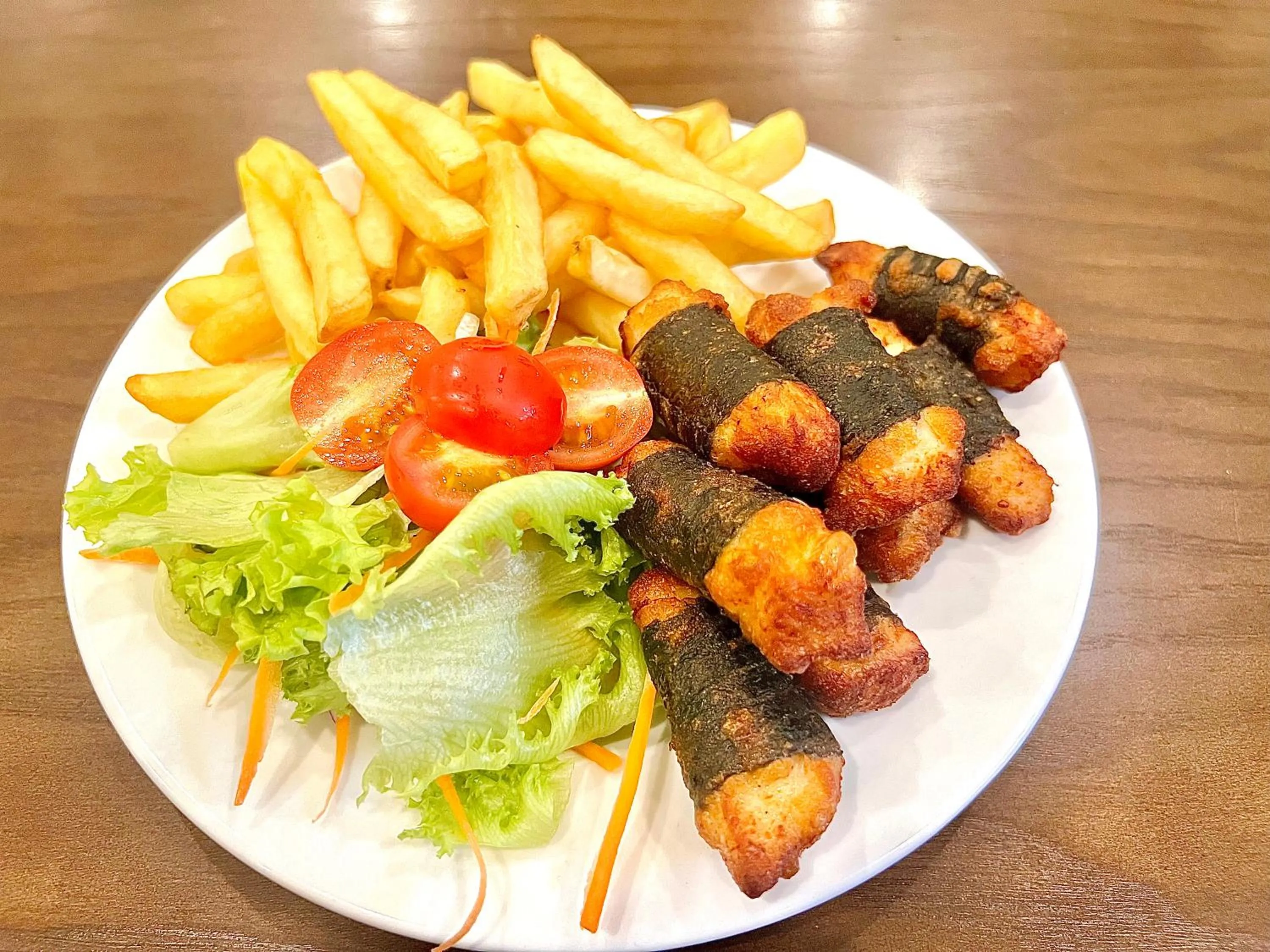 Lunch in Paragon Noi Bai Pool And Best View Airport Hotel