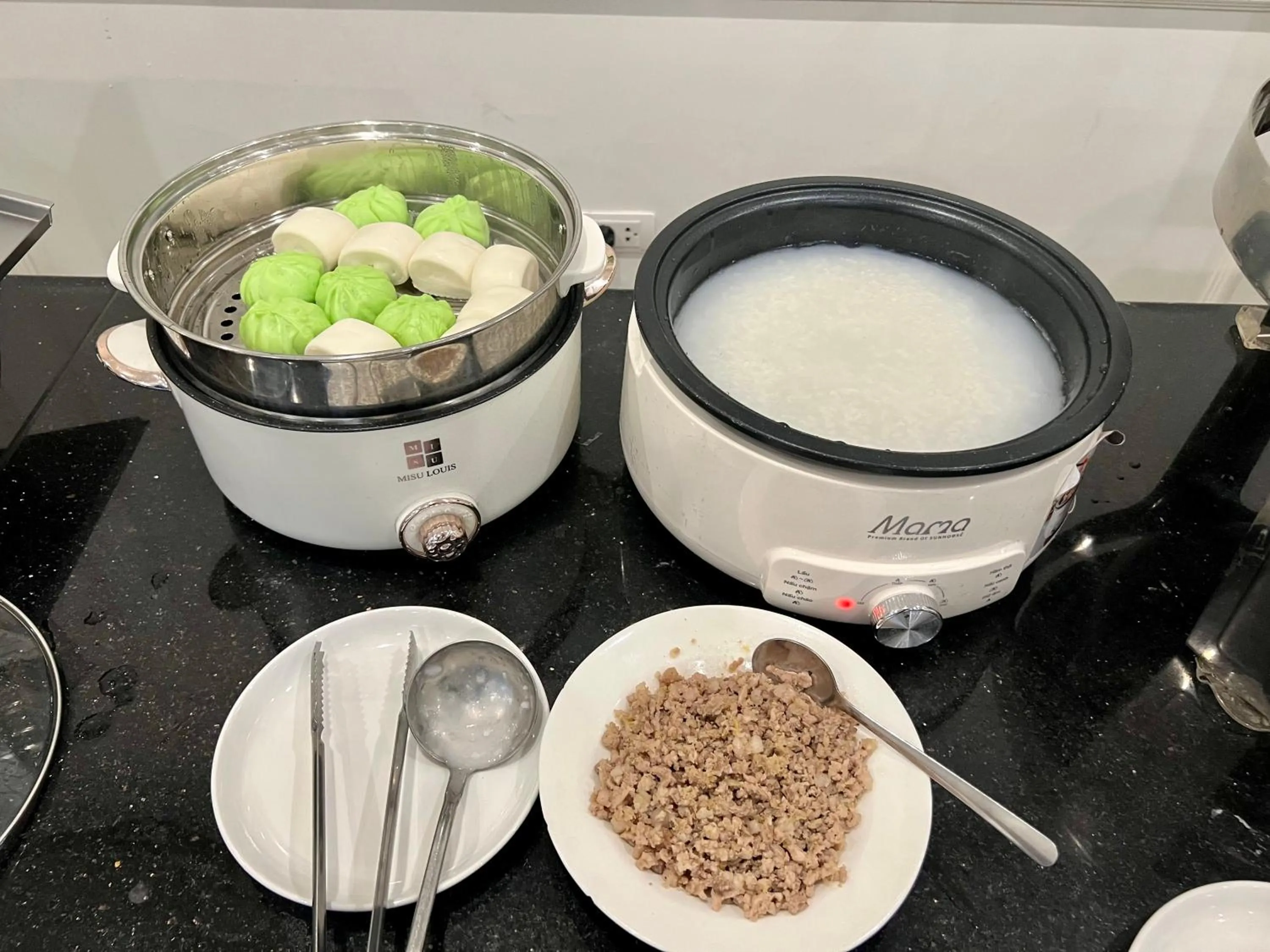 Paragon Noi Bai Pool And Best View Airport Hotel