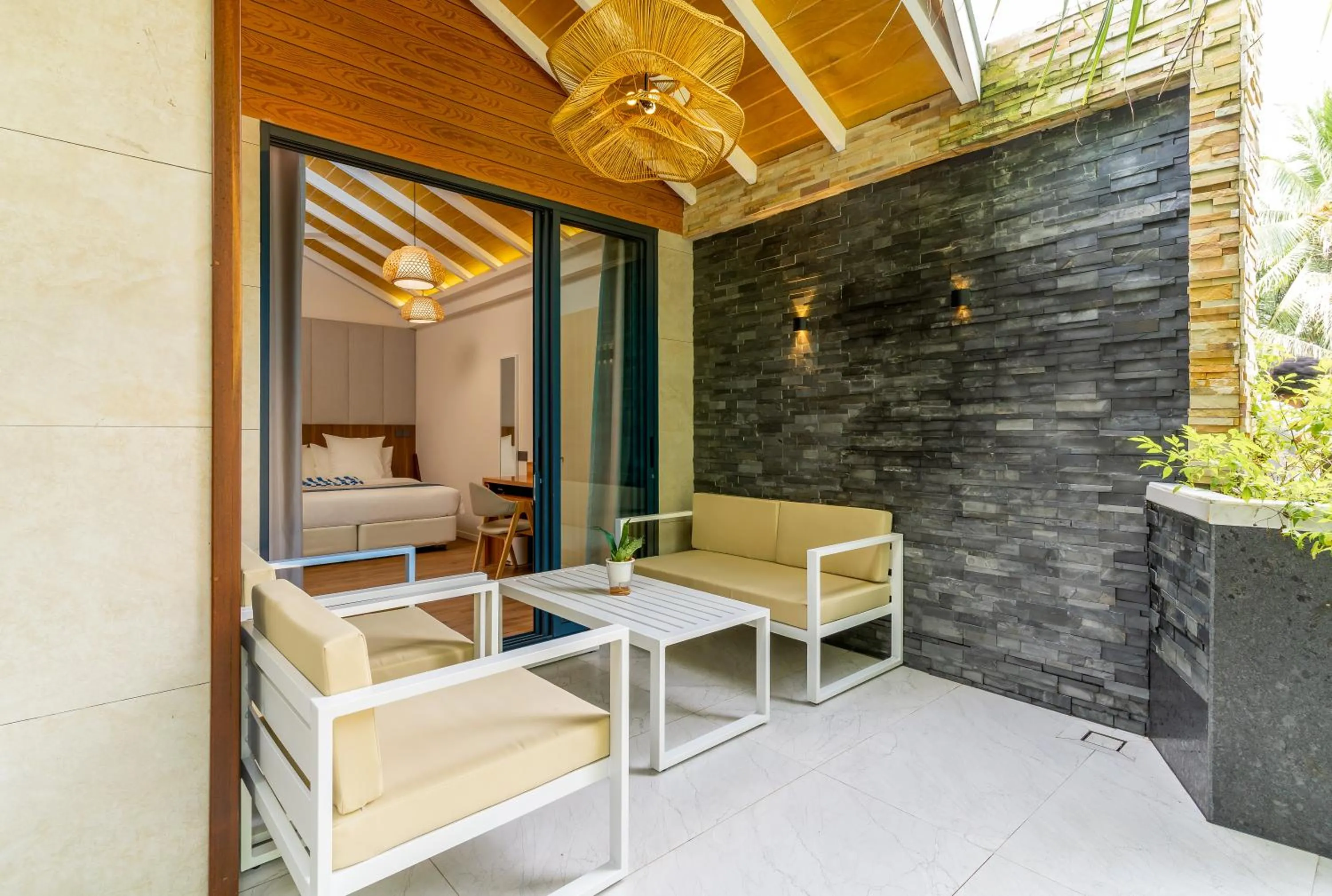 Patio in ARIA Beach, Ukulhas