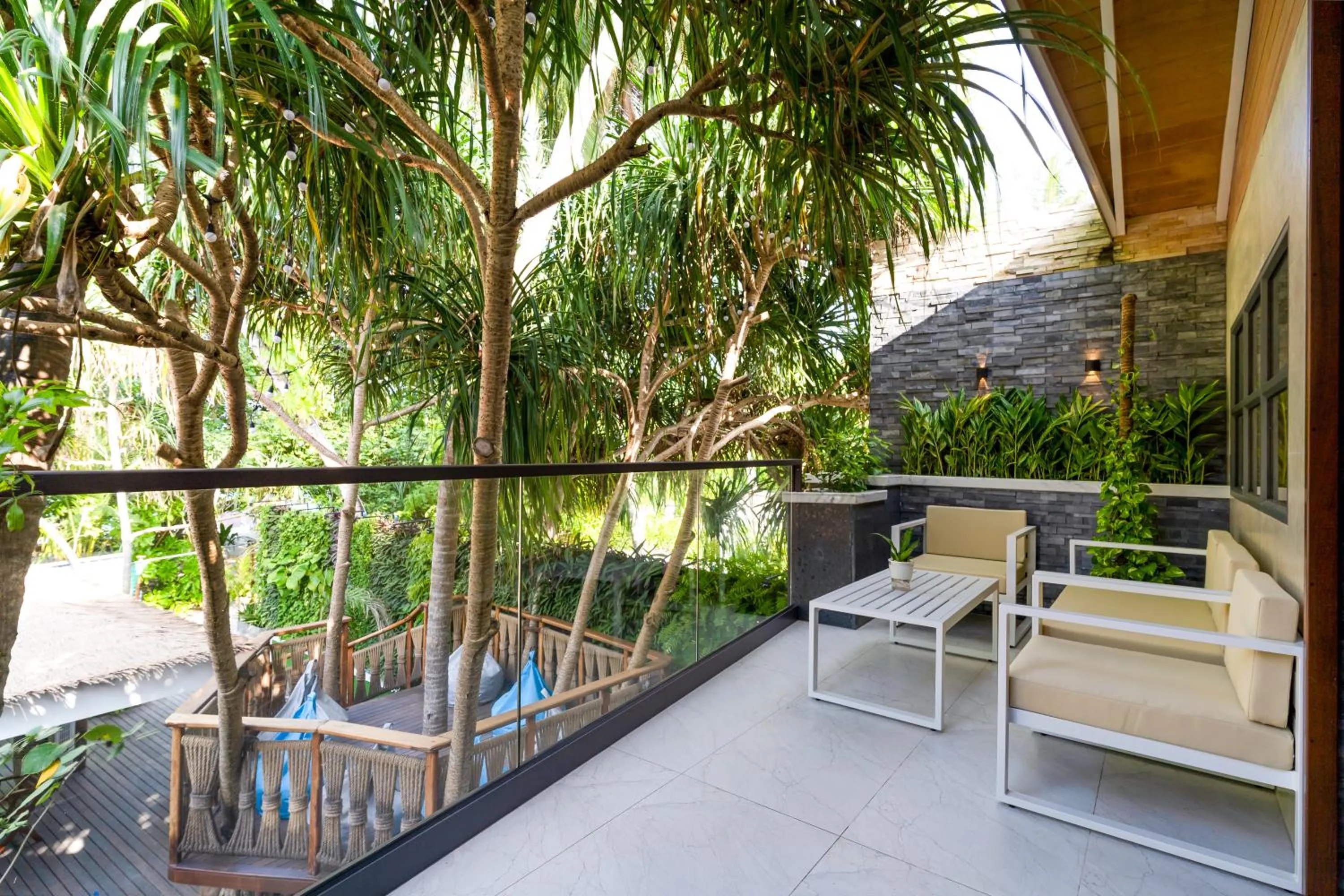 Patio in ARIA Beach, Ukulhas