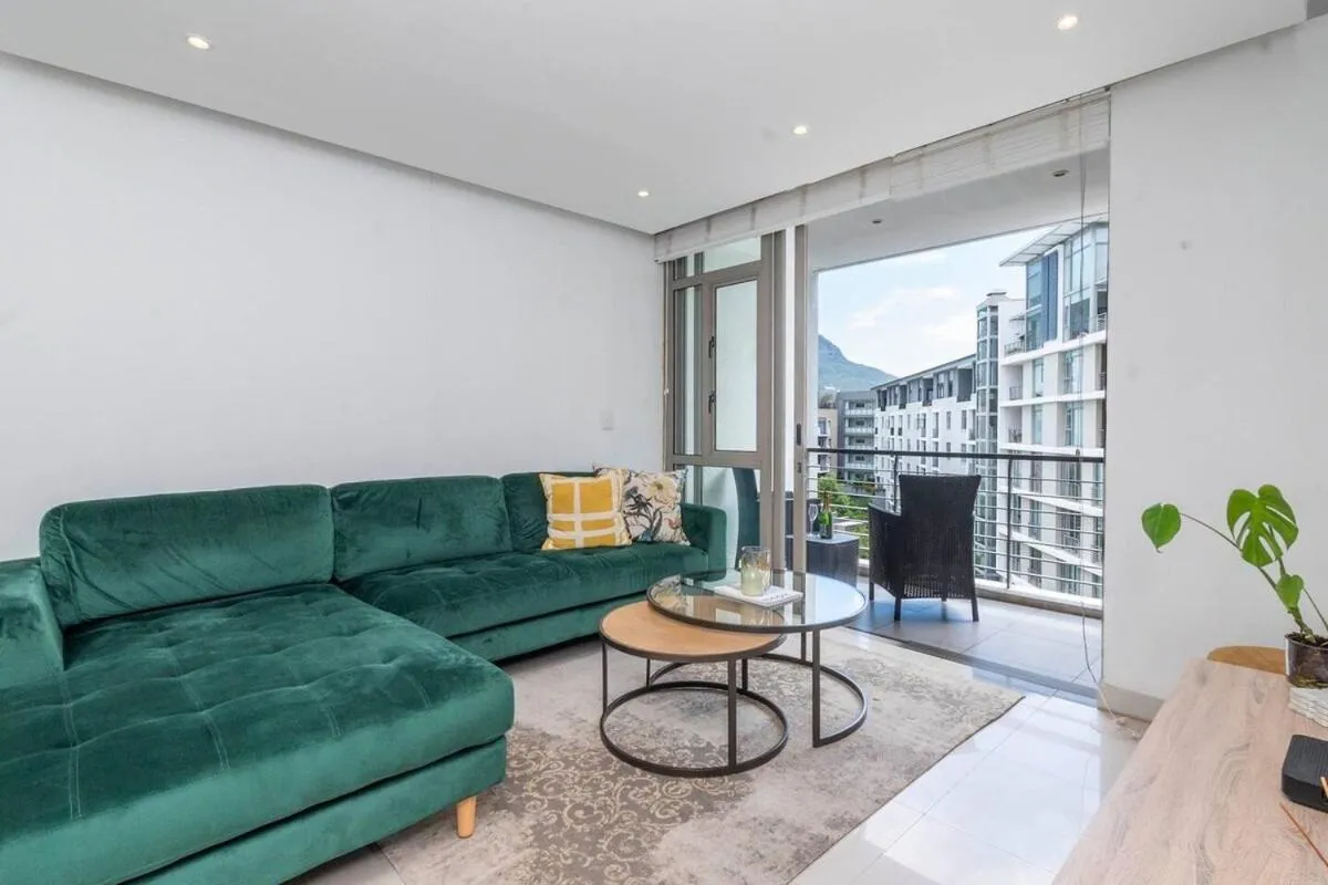 Other in Lovely 2 bed in Claremont