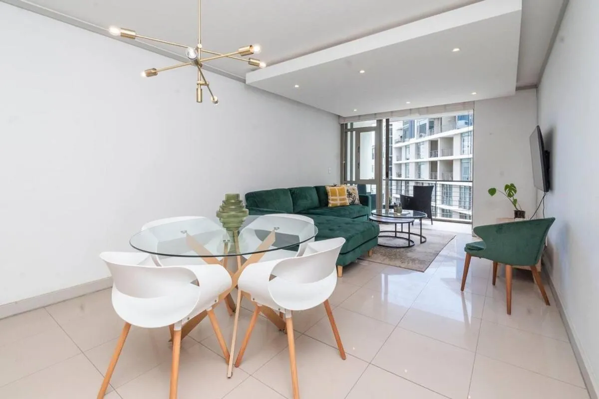 Other in Lovely 2 bed in Claremont