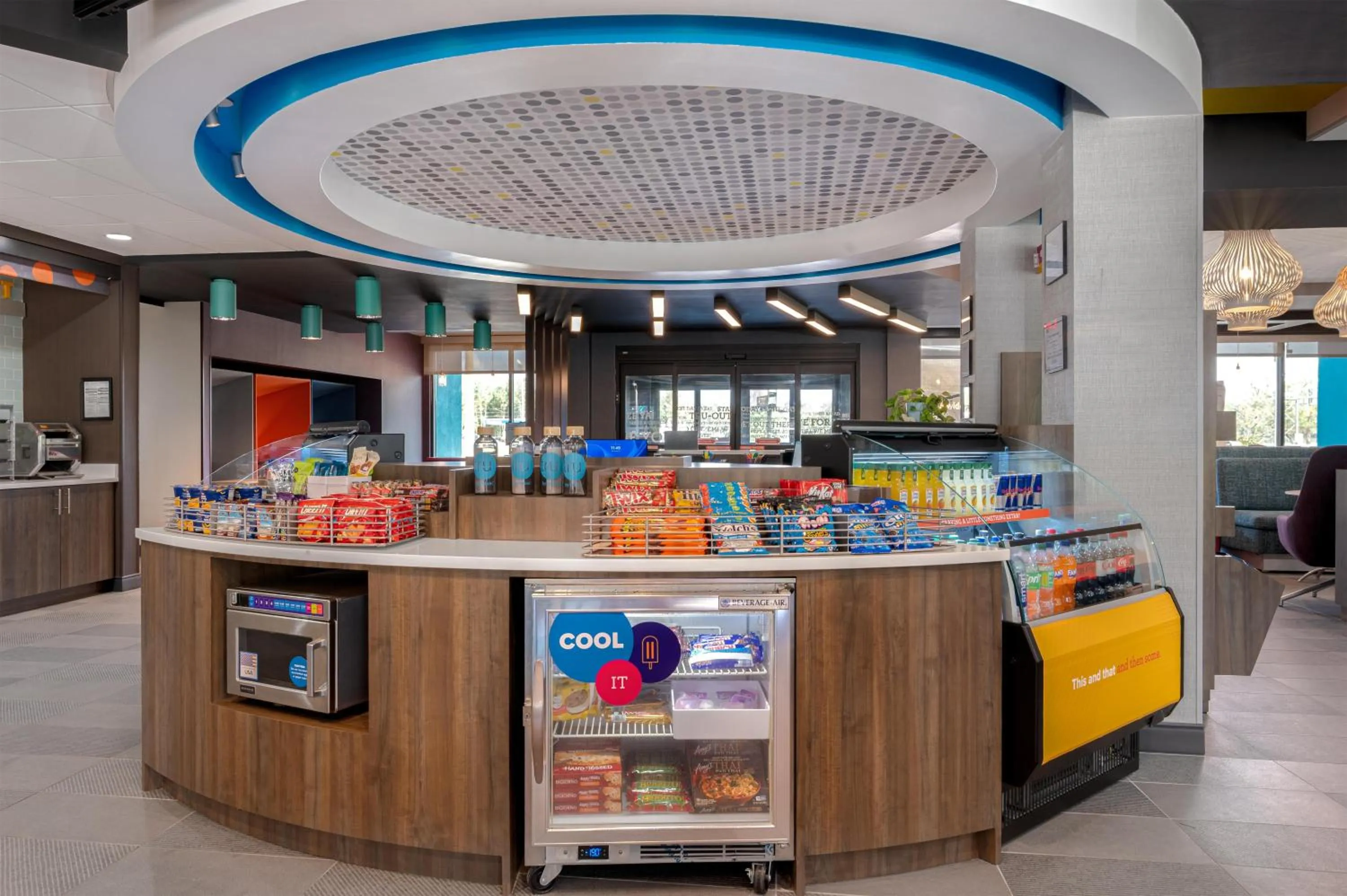 Restaurant/places to eat in Tru By Hilton Brunswick