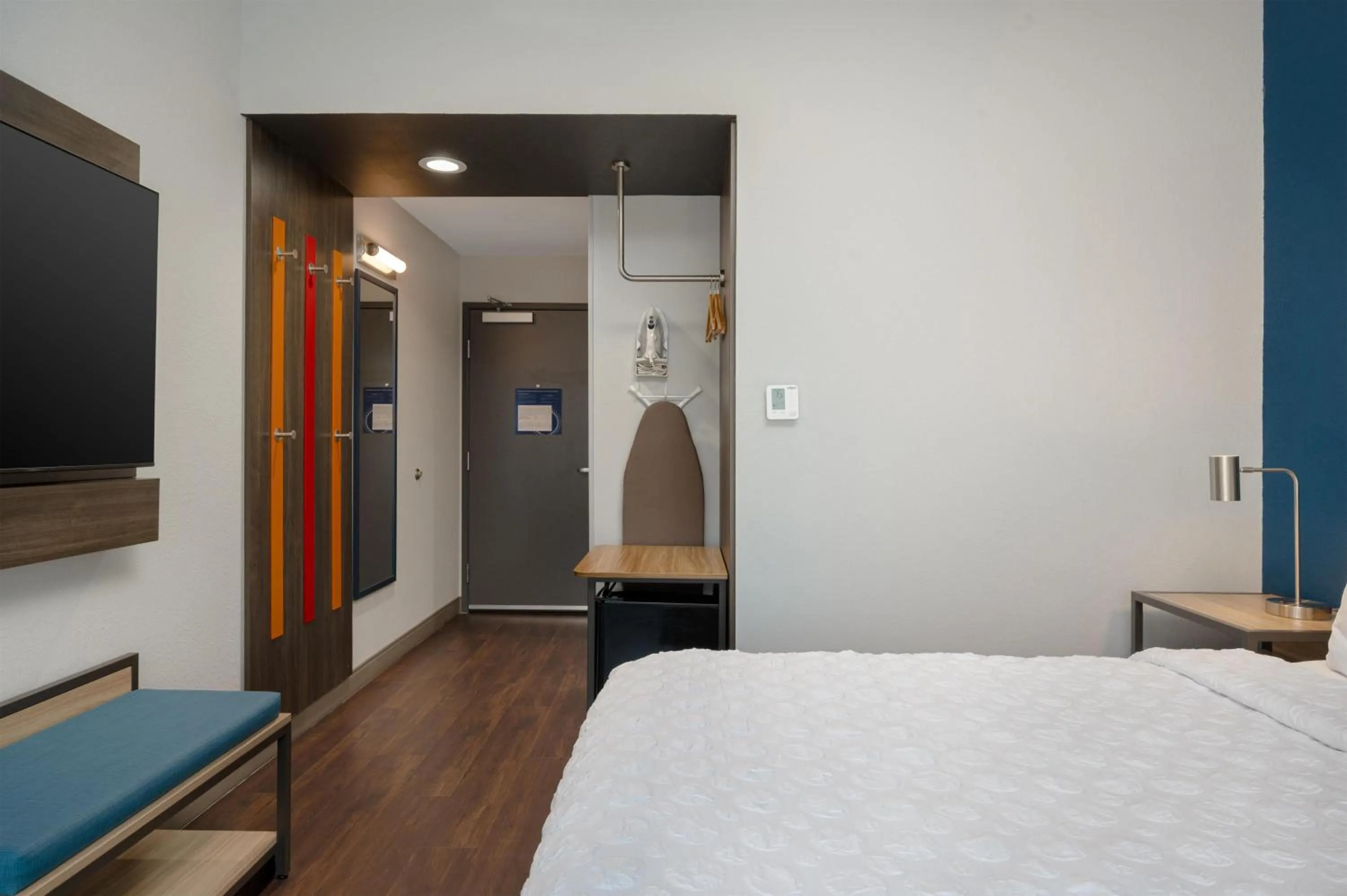 Bed in Tru By Hilton Brunswick