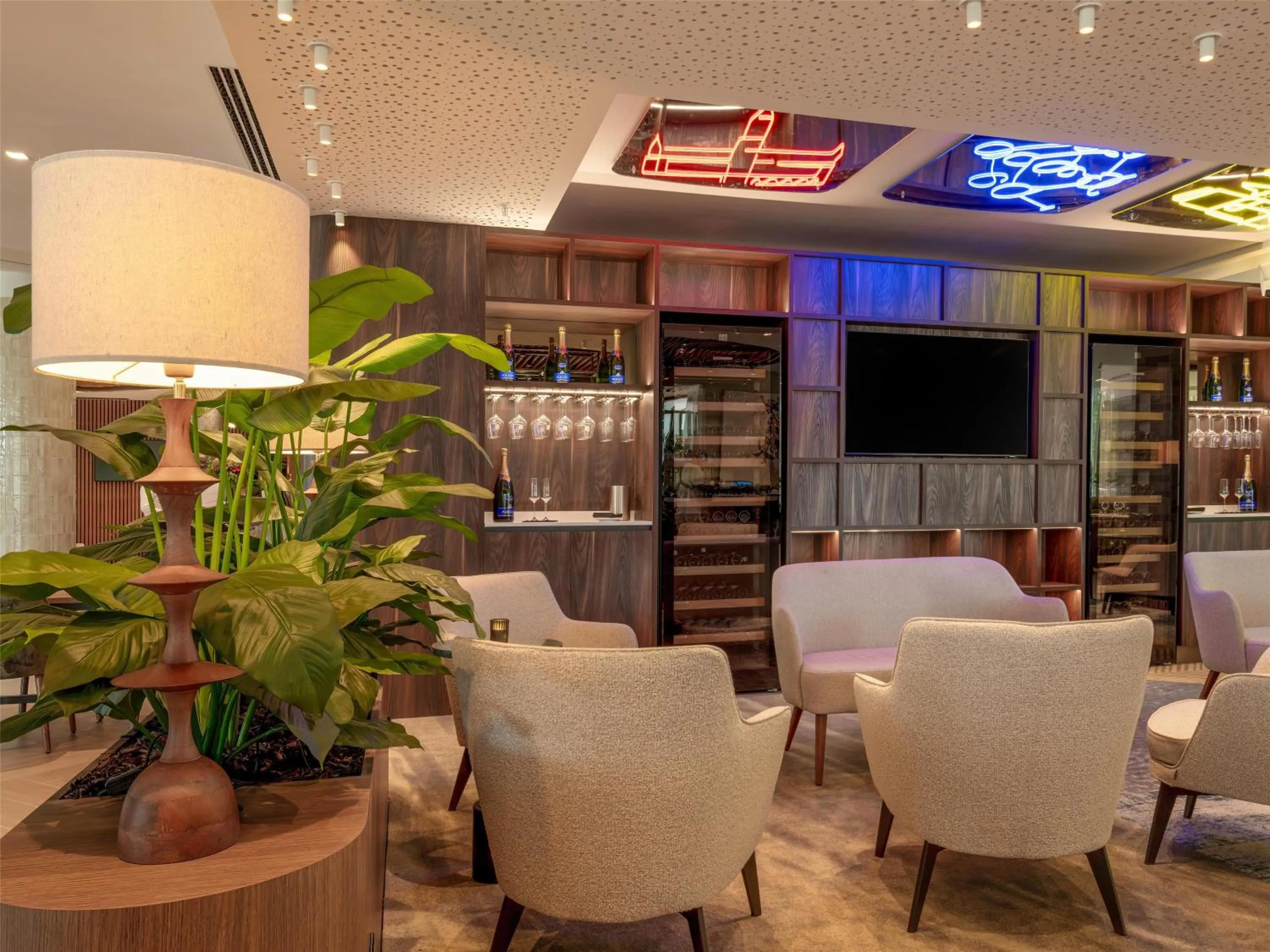 Restaurant/places to eat in Hilton Garden Inn Brussels Airport