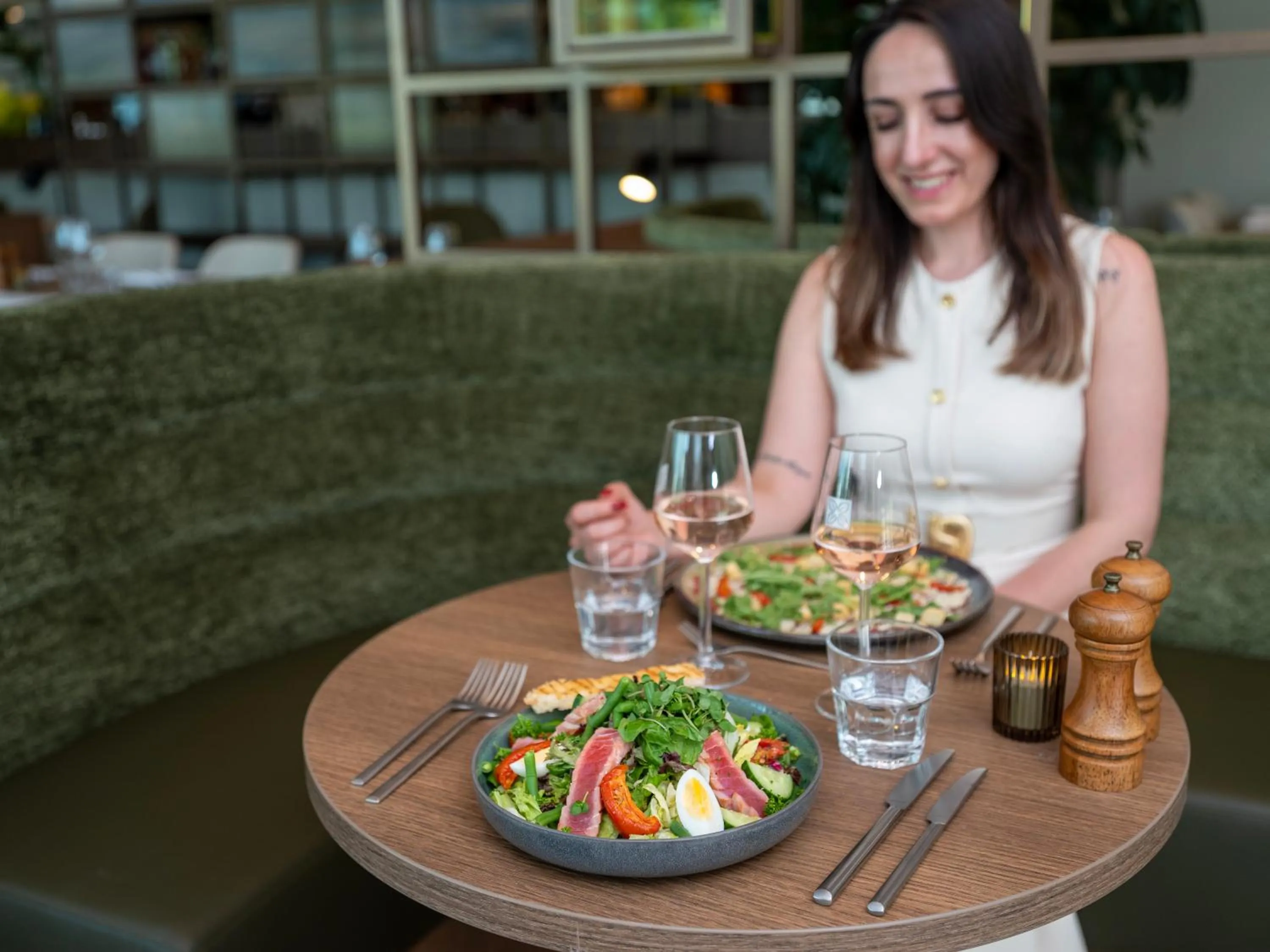 Restaurant/places to eat in Hilton Garden Inn Brussels Airport