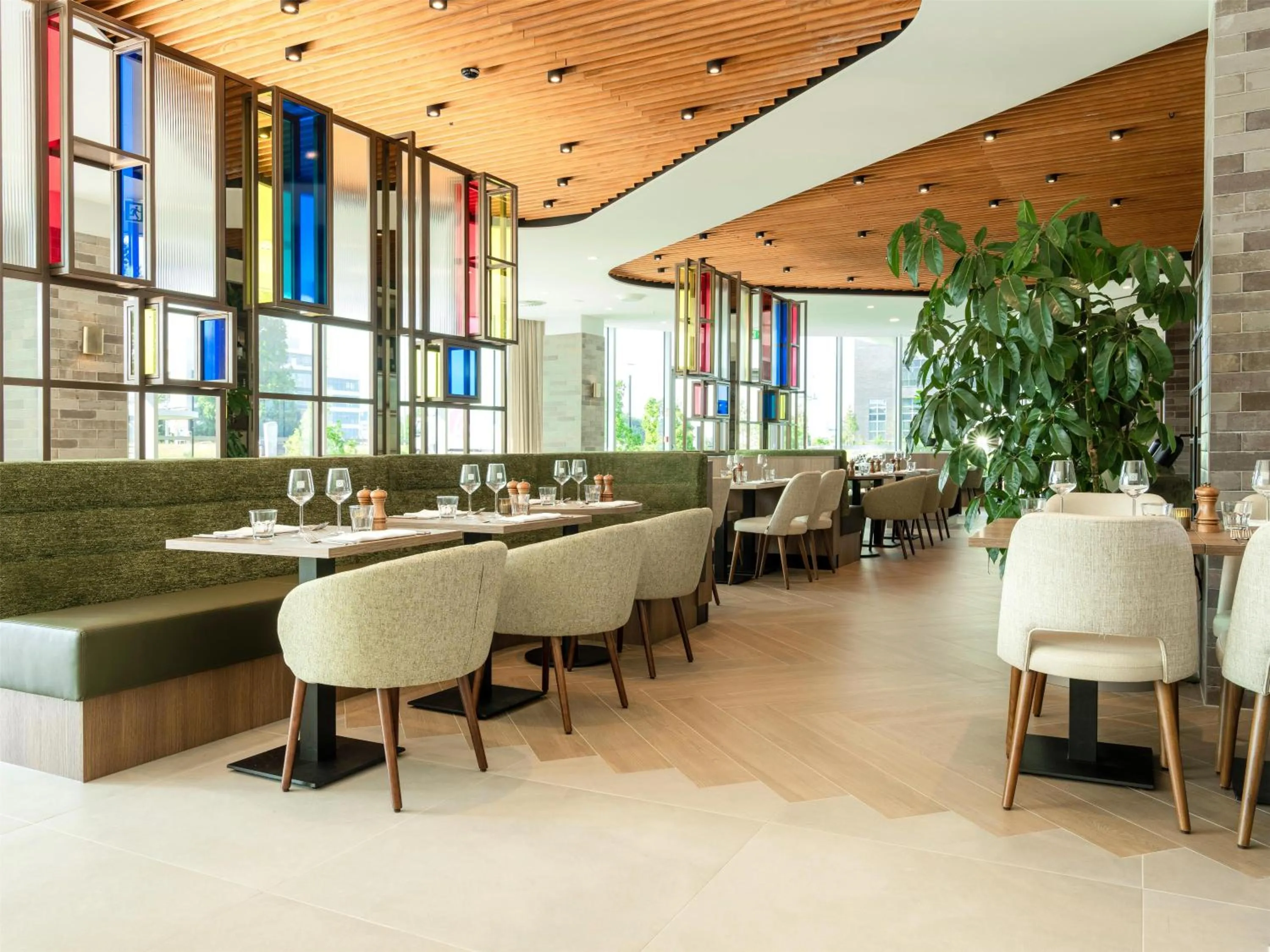 Restaurant/places to eat in Hilton Garden Inn Brussels Airport