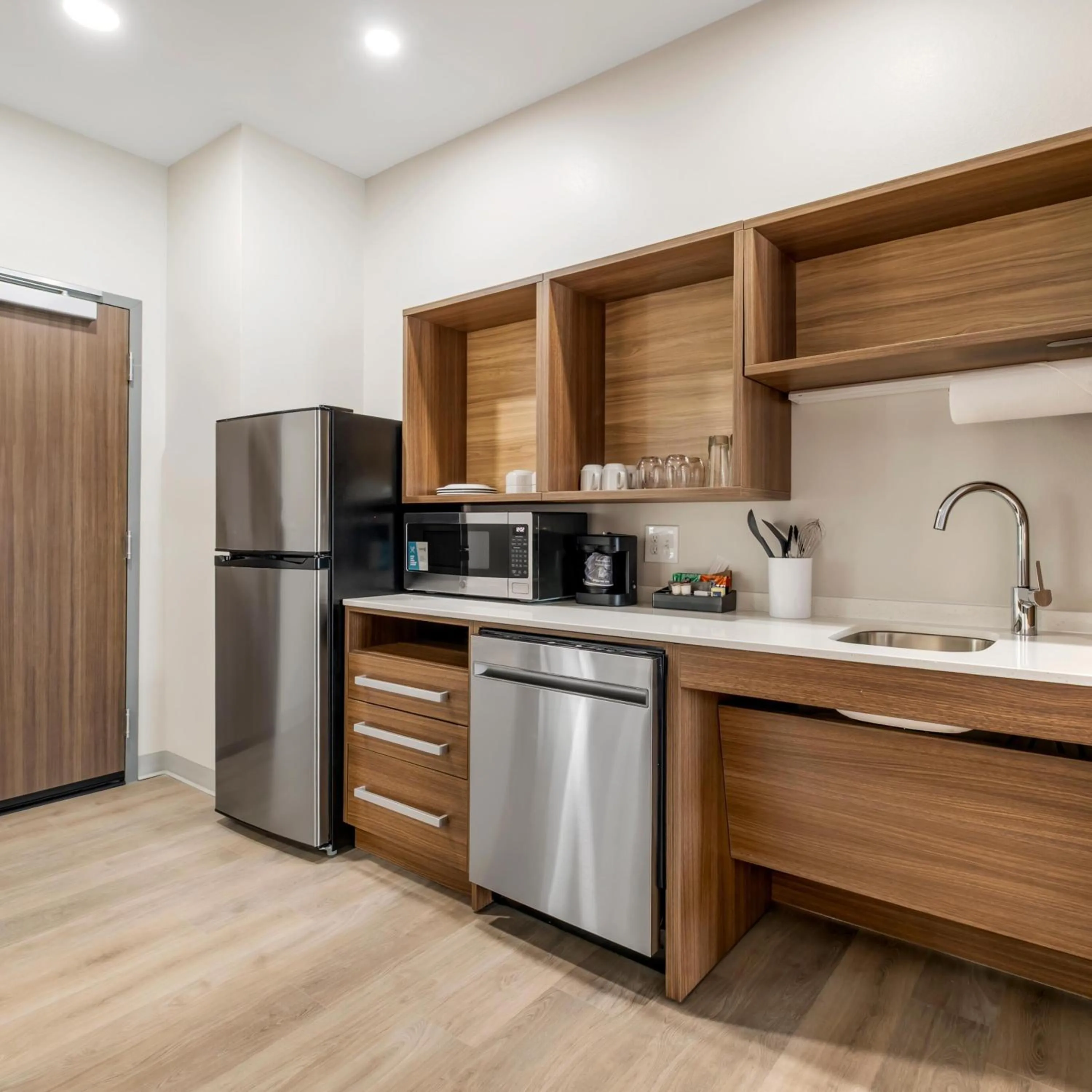 Kitchen or kitchenette in Home2 Suites By Hilton Richmond, Ky