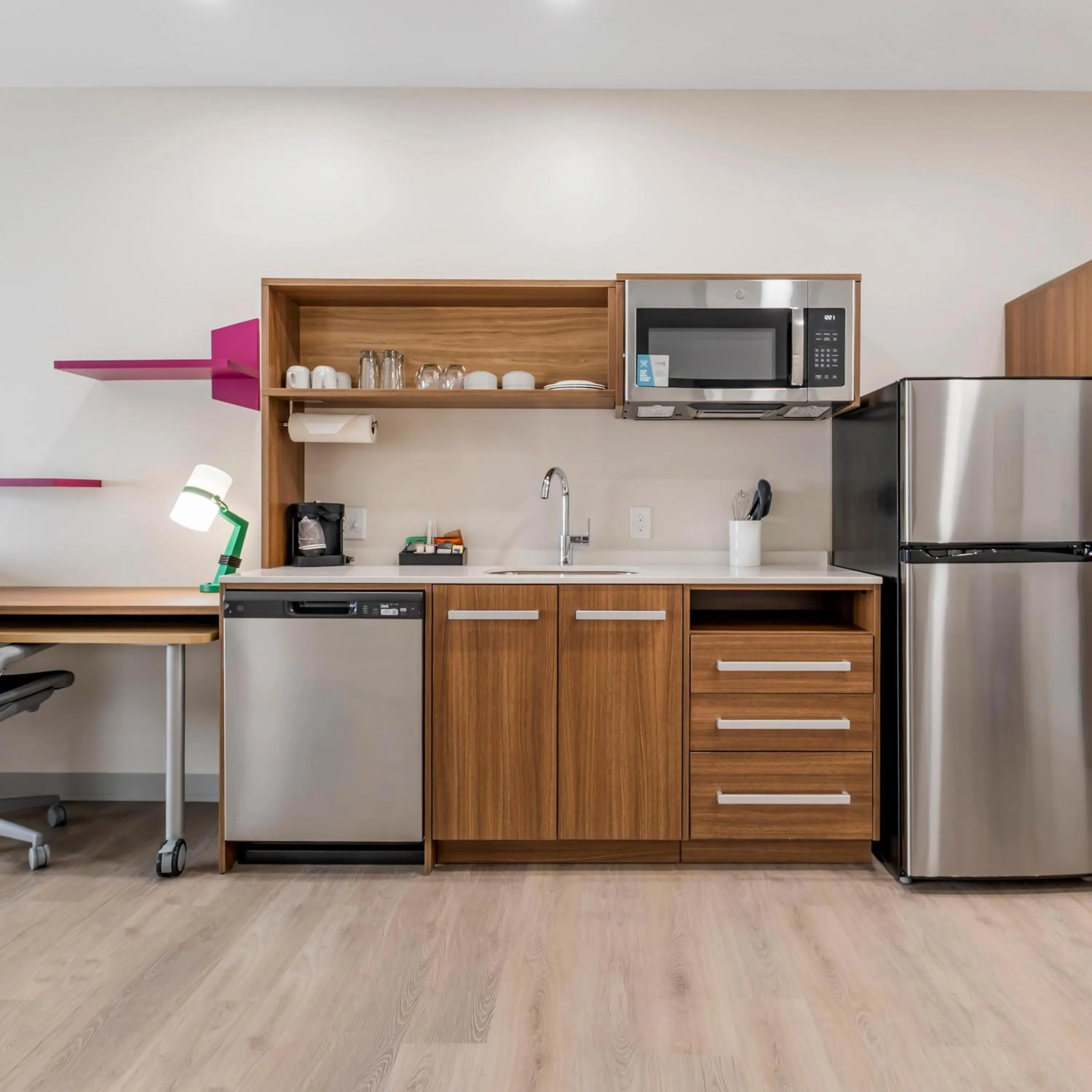 Kitchen or kitchenette in Home2 Suites By Hilton Richmond, Ky