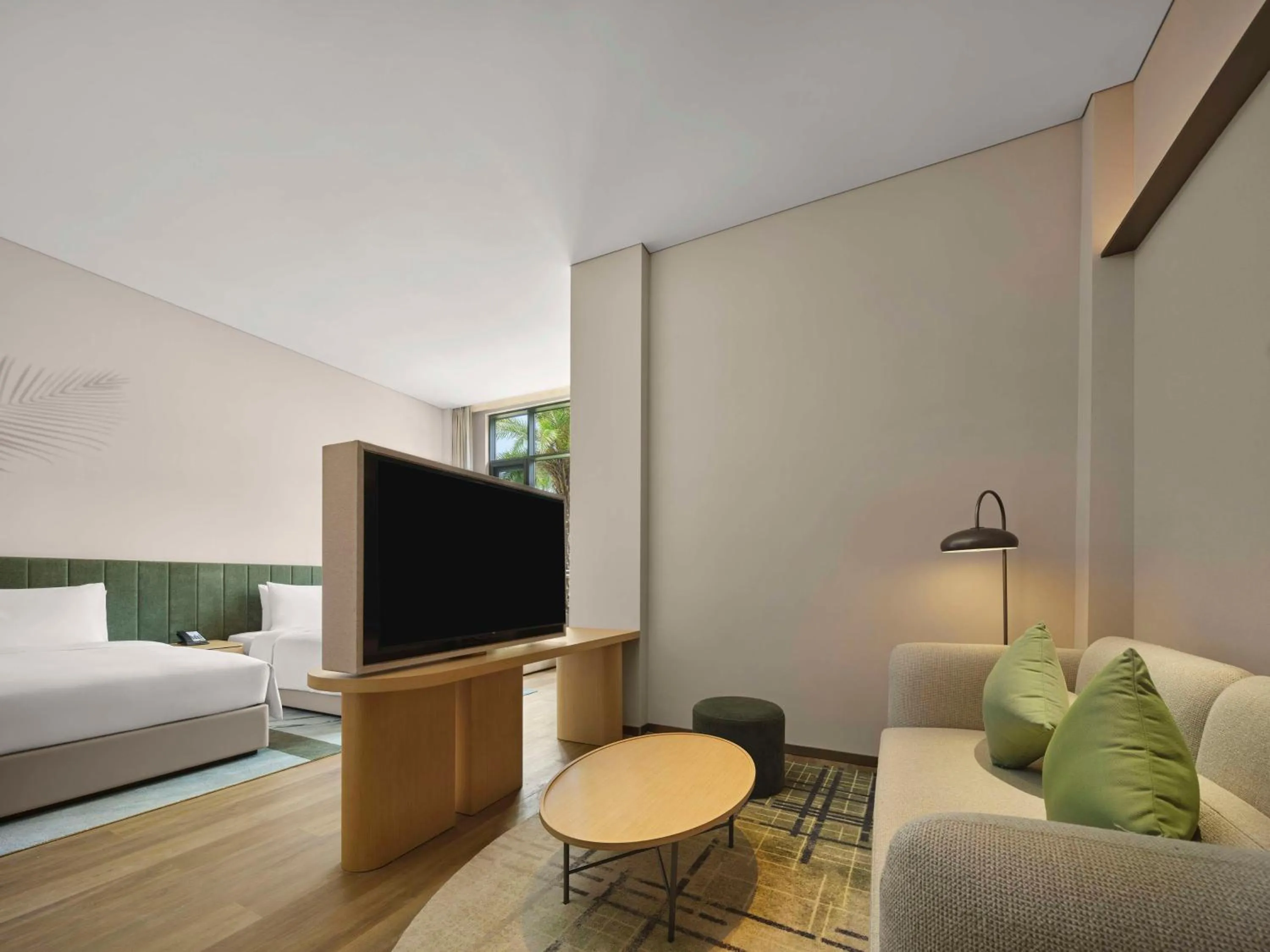 Living room, Bed in Hilton Garden Inn Sanya Haitang Bay