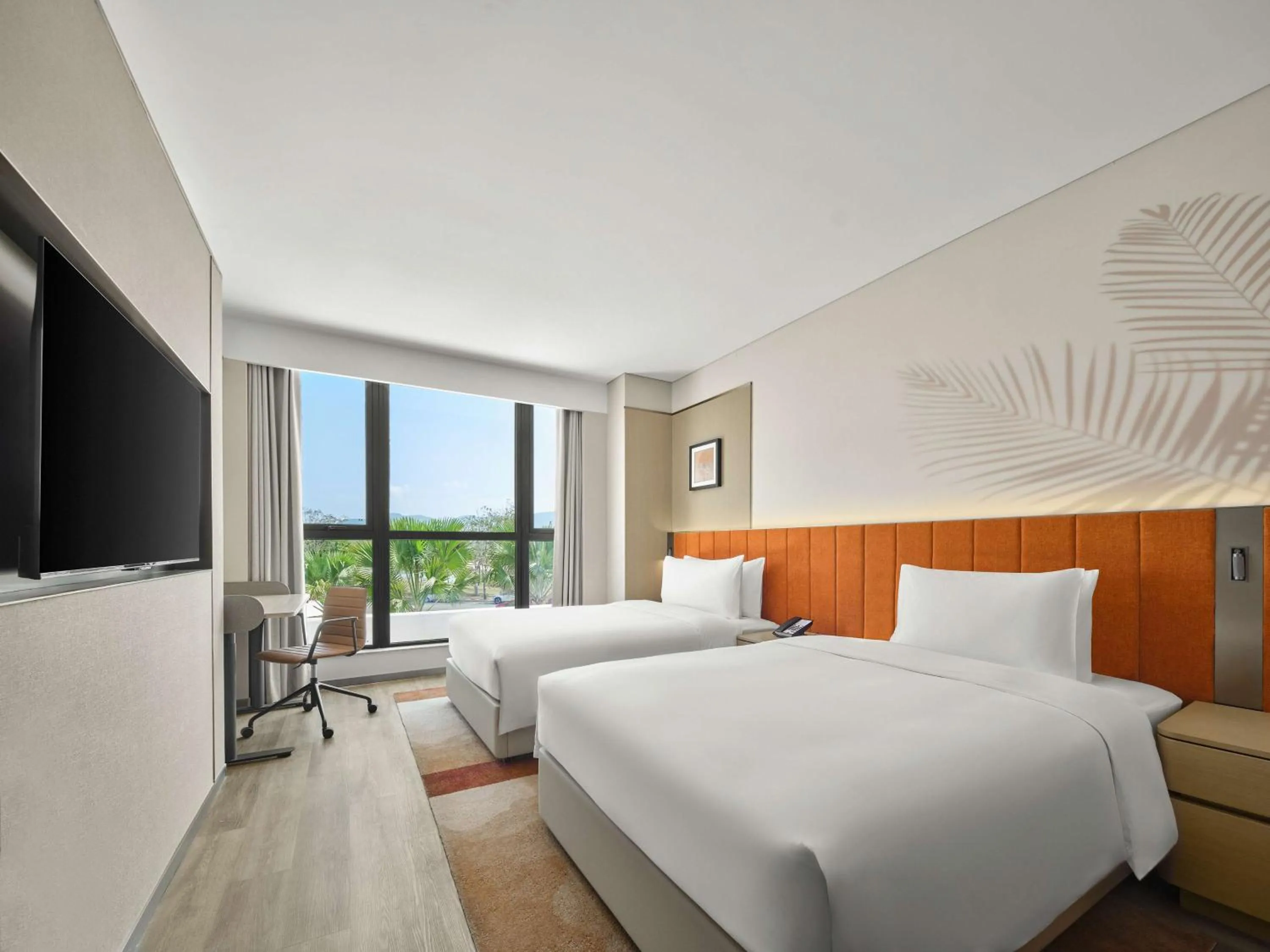 Bed in Hilton Garden Inn Sanya Haitang Bay