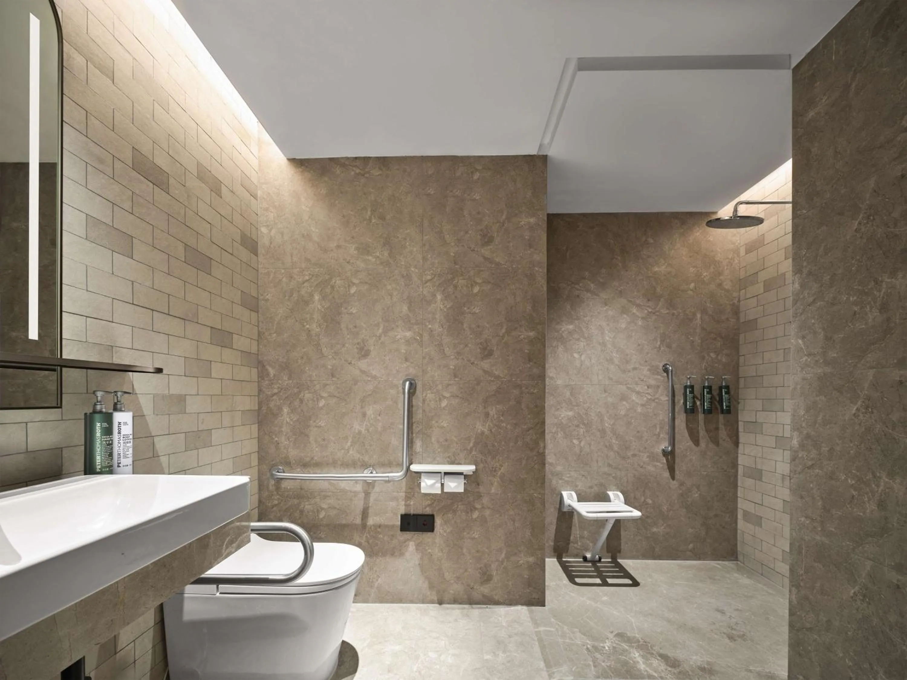 Bathroom in Hilton Garden Inn Sanya Haitang Bay