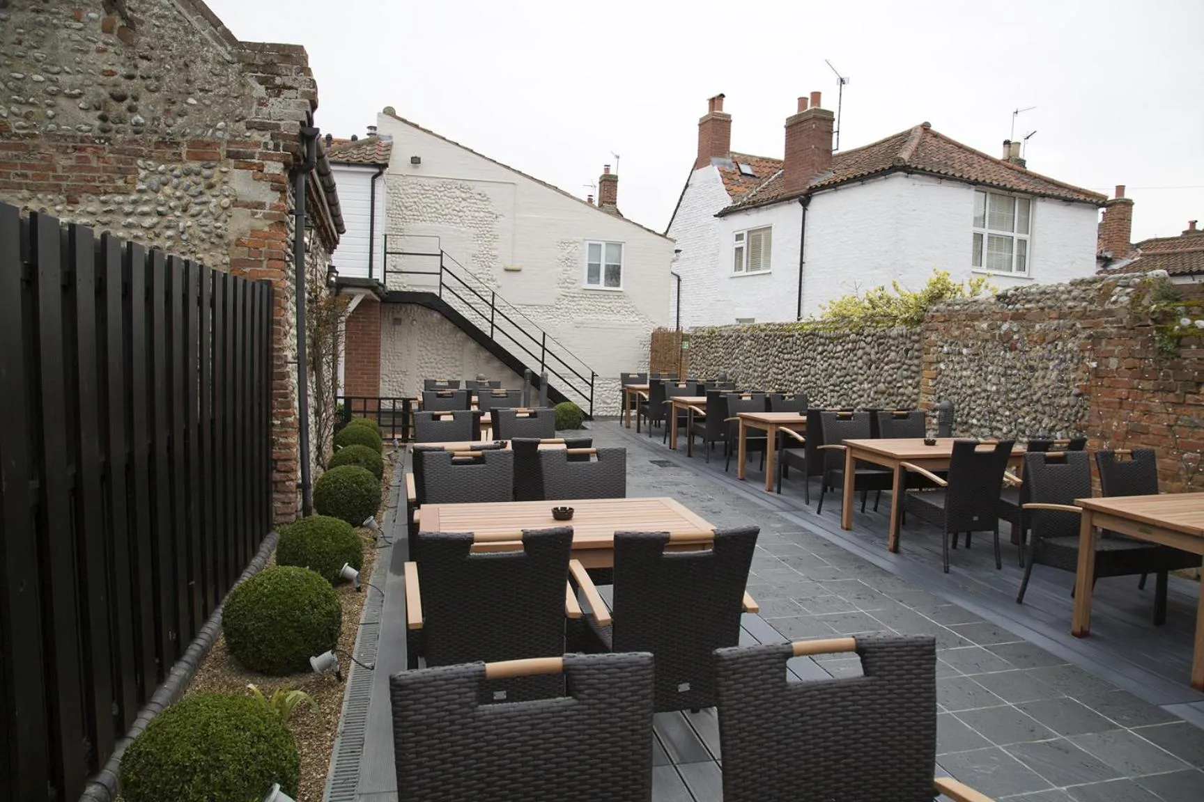 Restaurant/places to eat in The White Horse Blakeney