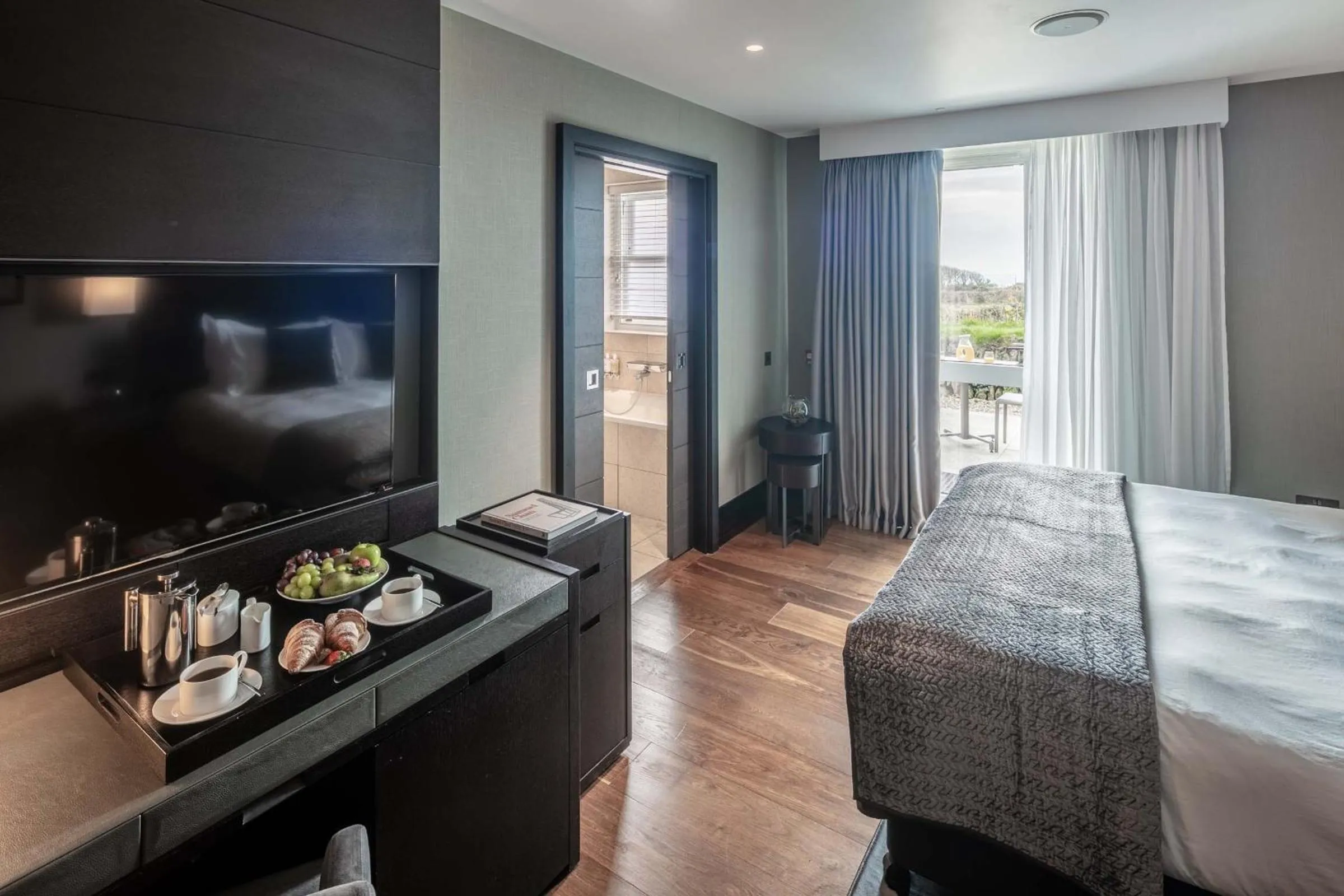 Bed in Twr y Felin Hotel