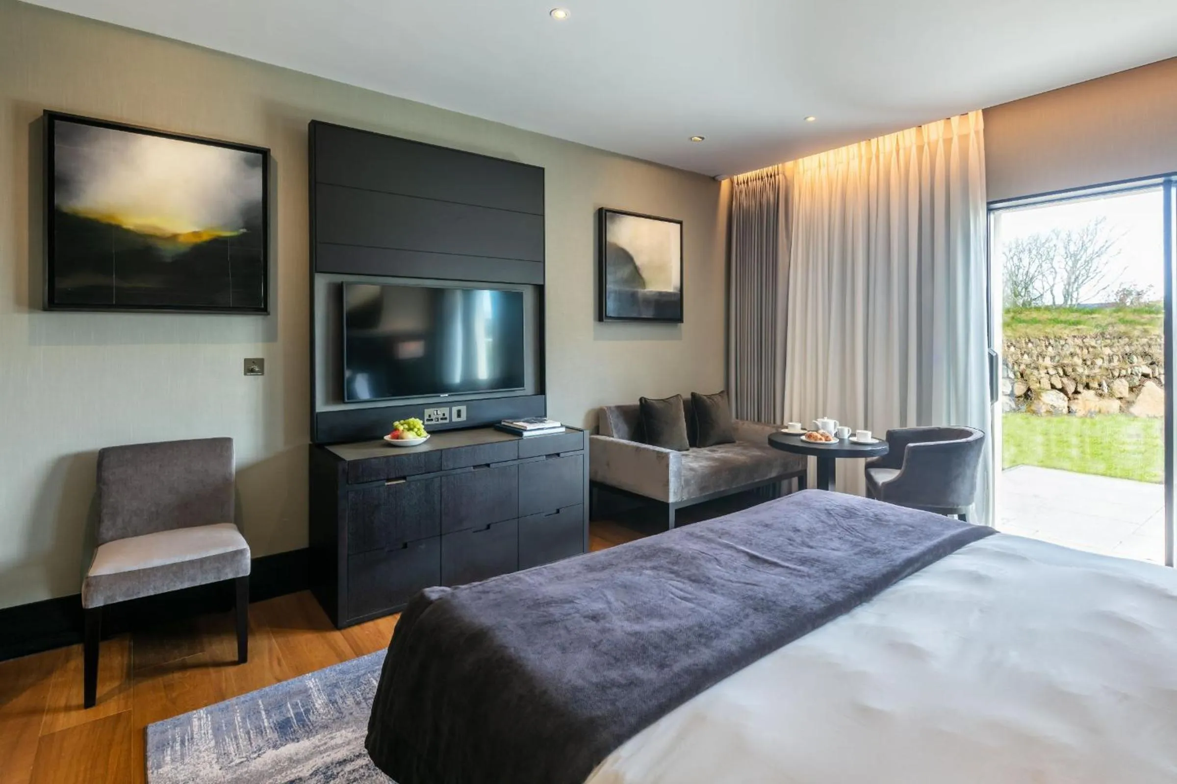 Bed in Twr y Felin Hotel