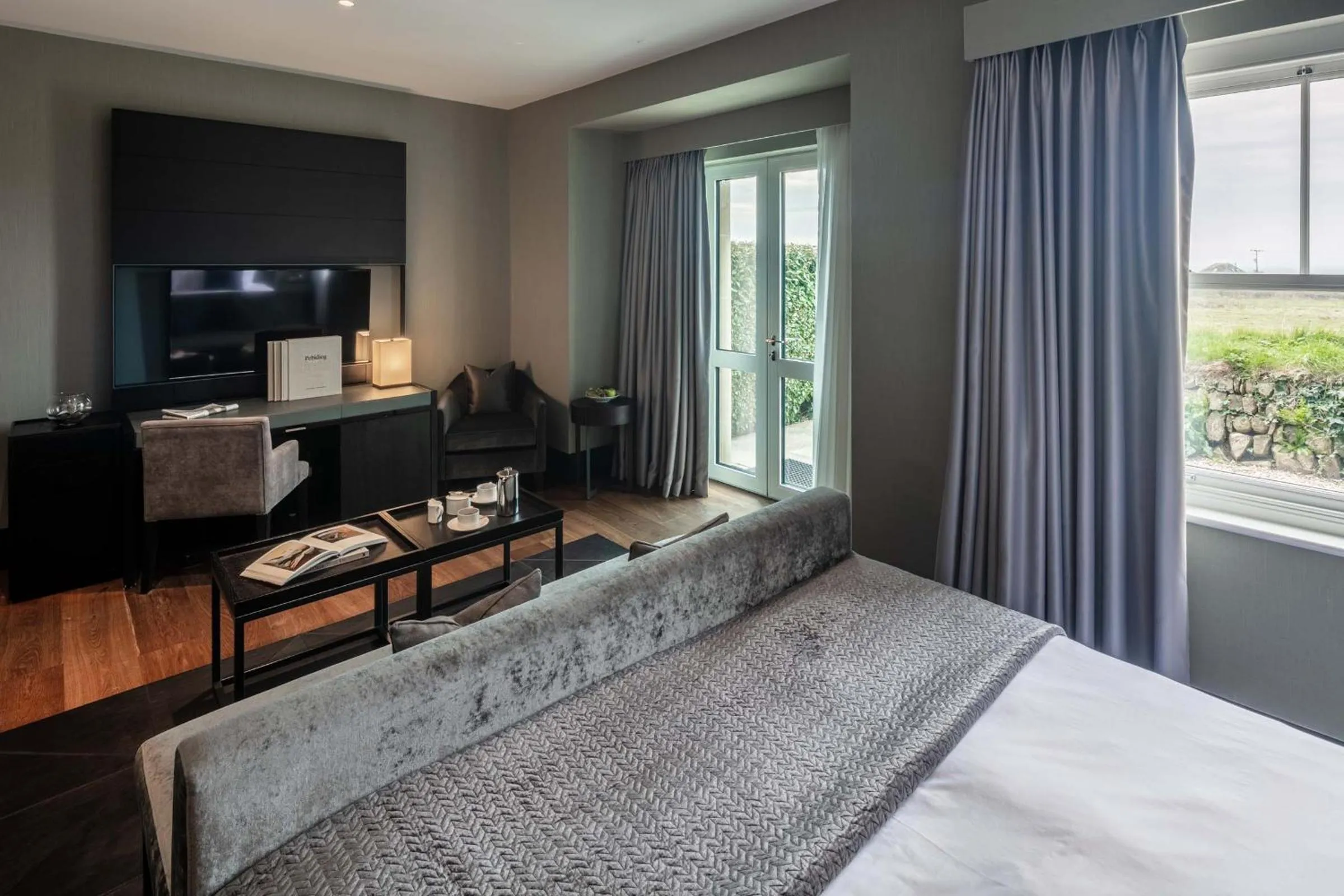 Bed in Twr y Felin Hotel