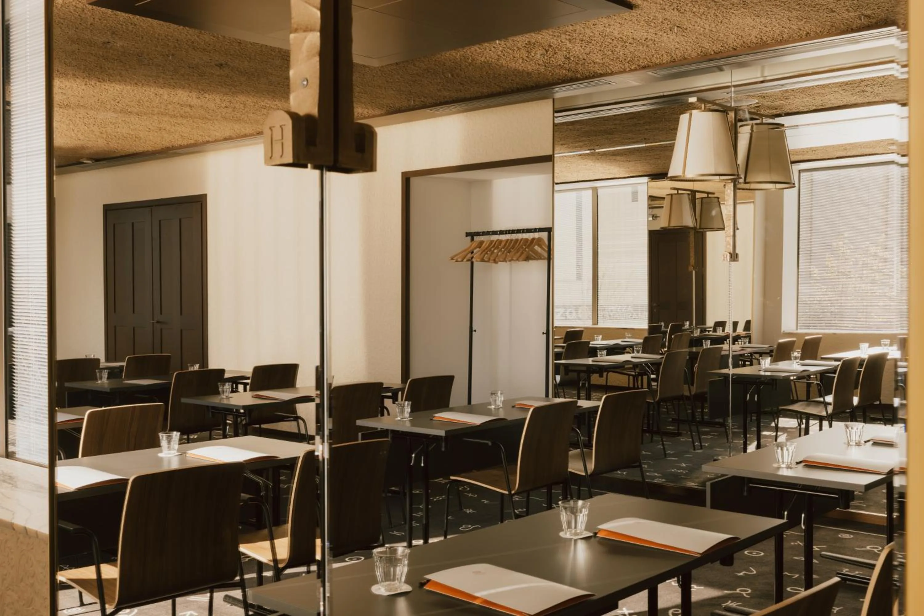 Meeting/conference room in Maison Heler Metz, Curio Collection By Hilton