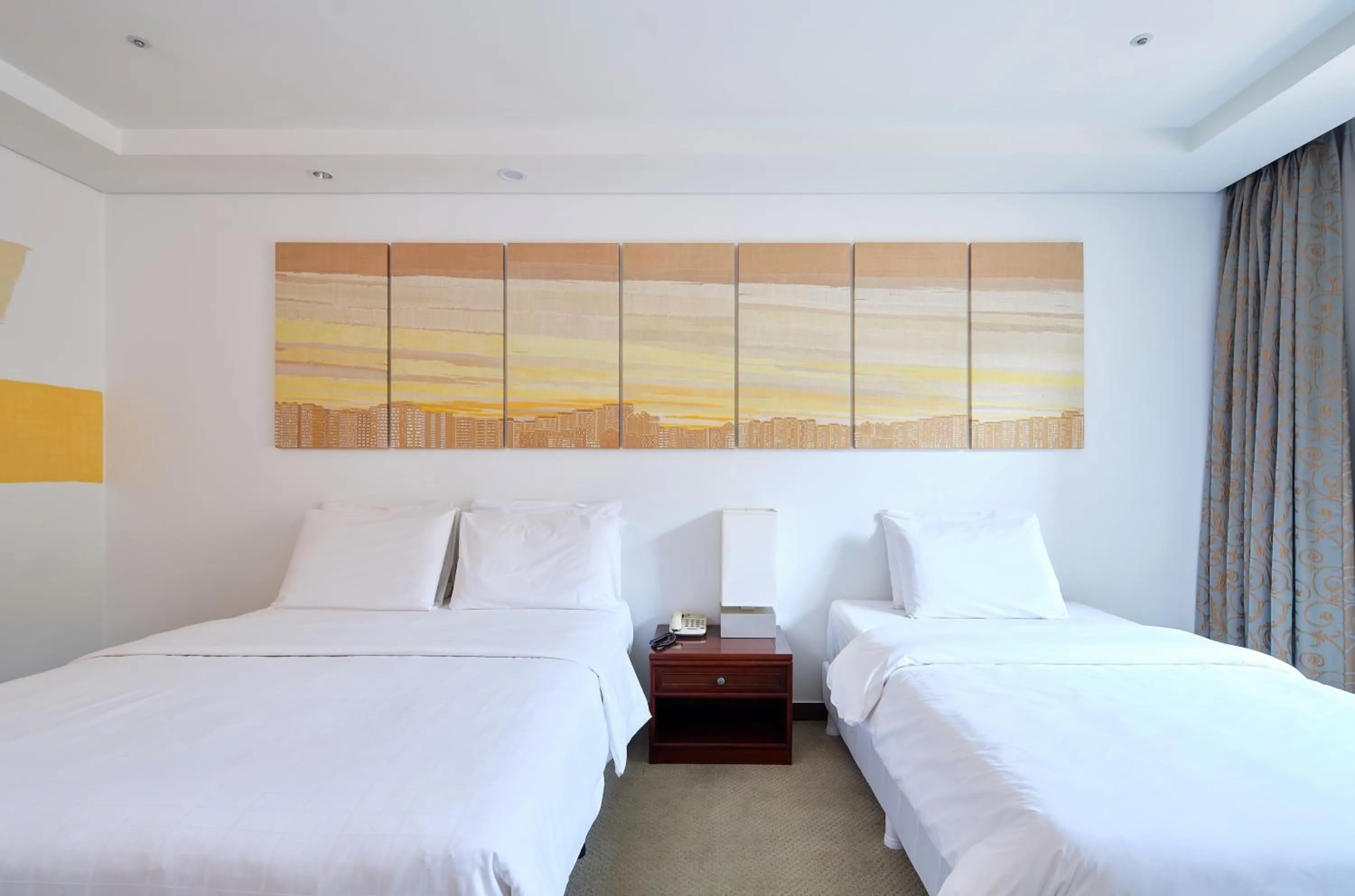 Bed in Pocheon Adonis Hotel