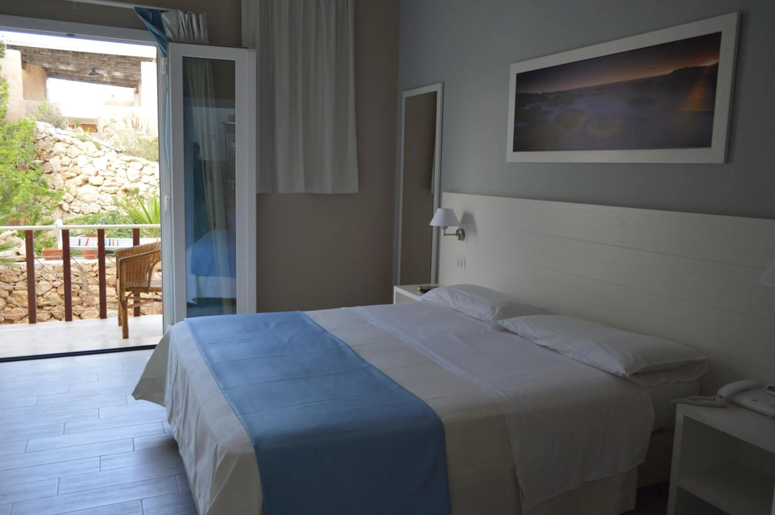 Bedroom, Bed in Le Anfore Hotel - Lampedusa