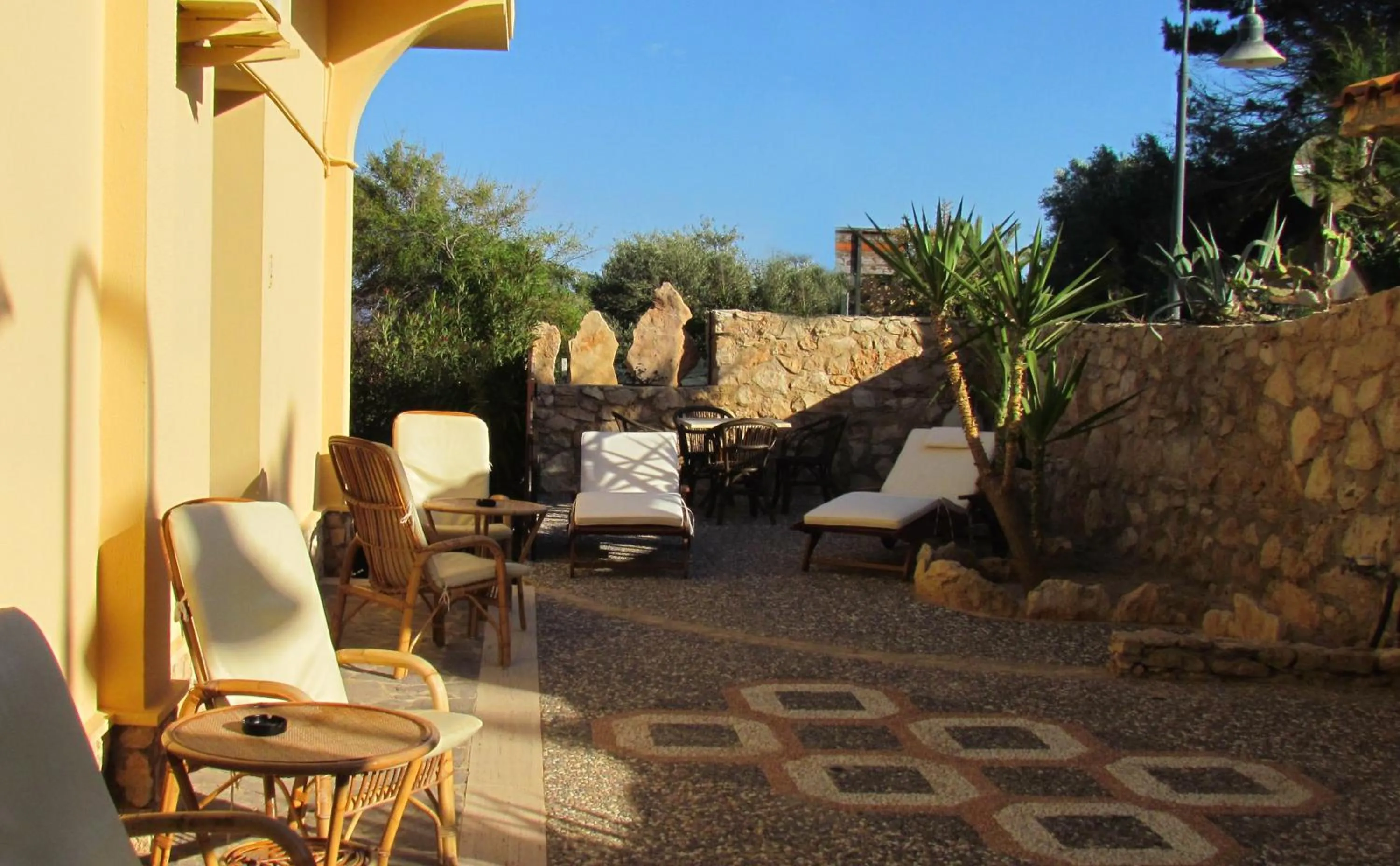 Patio in Le Anfore Hotel - Lampedusa