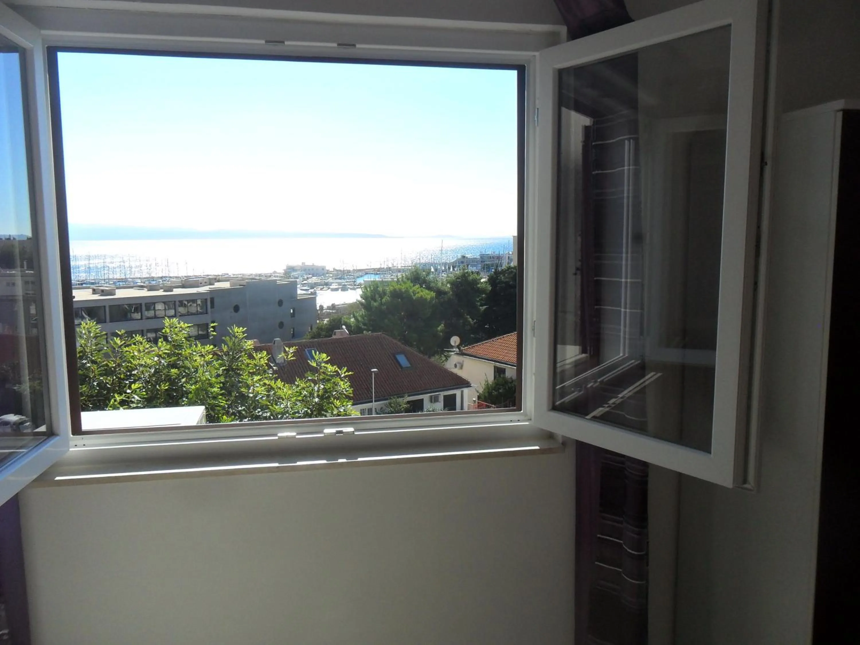 Sea view in Apartments Kike&Ana