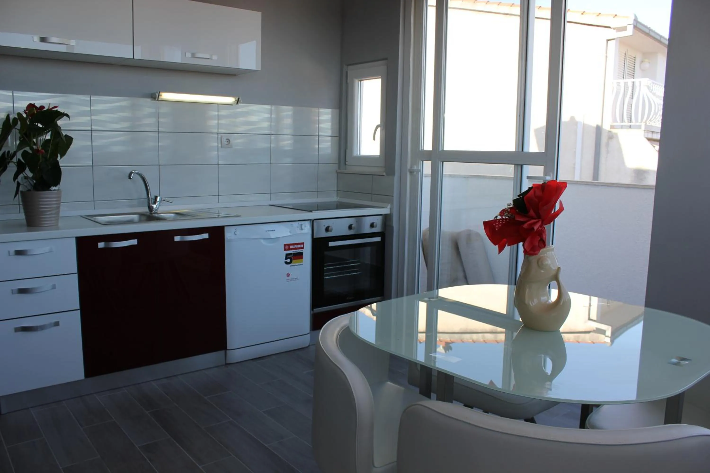 Kitchen or kitchenette in Apartments Kike&Ana